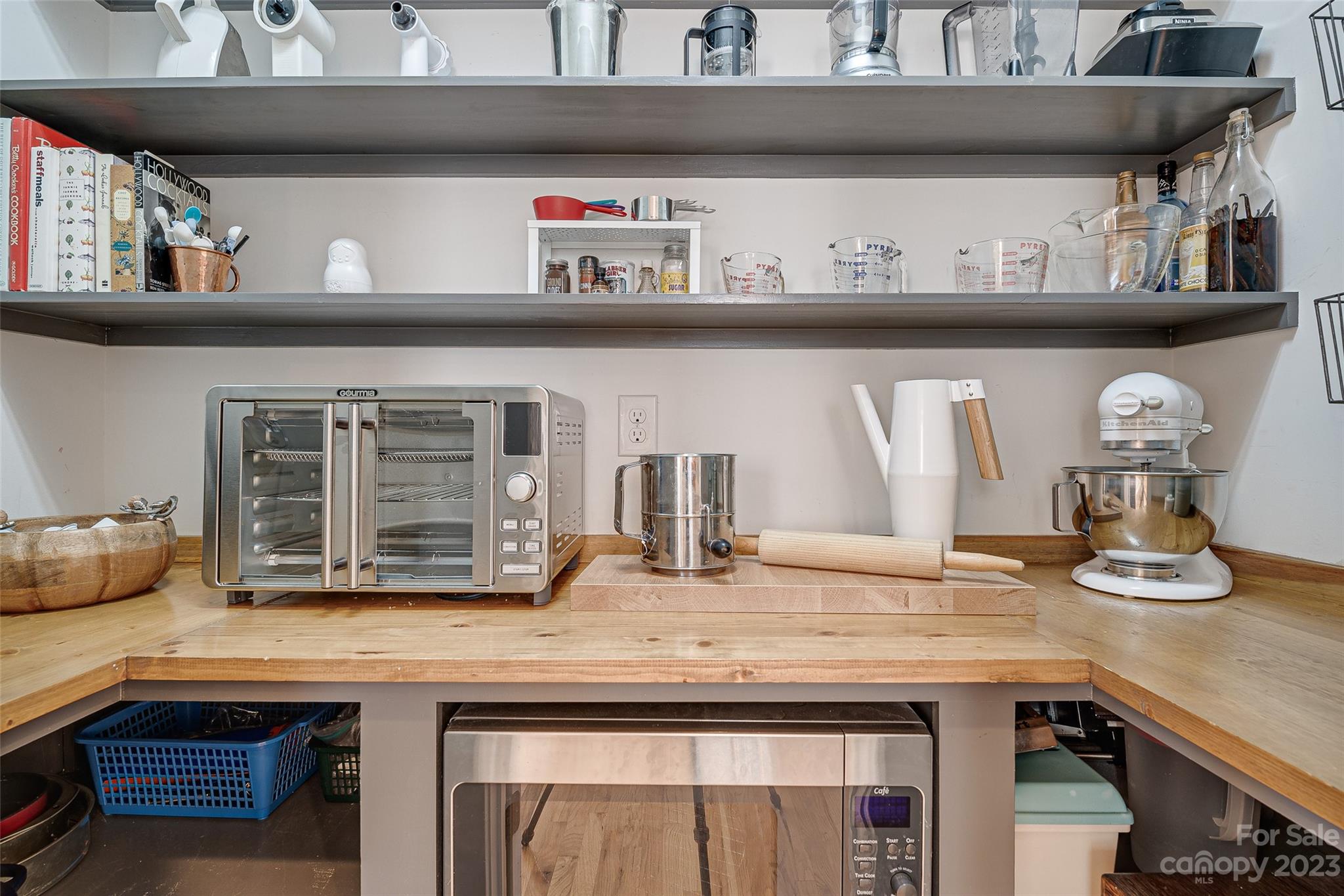 Riverwalk - Residential