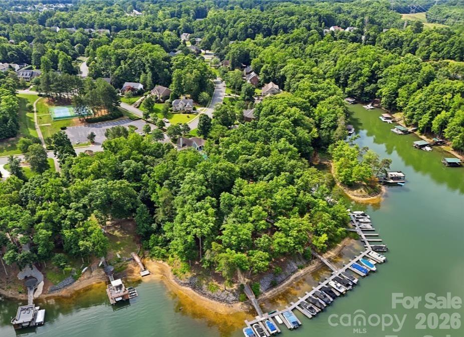2125 Mt Isle Harbor Drive