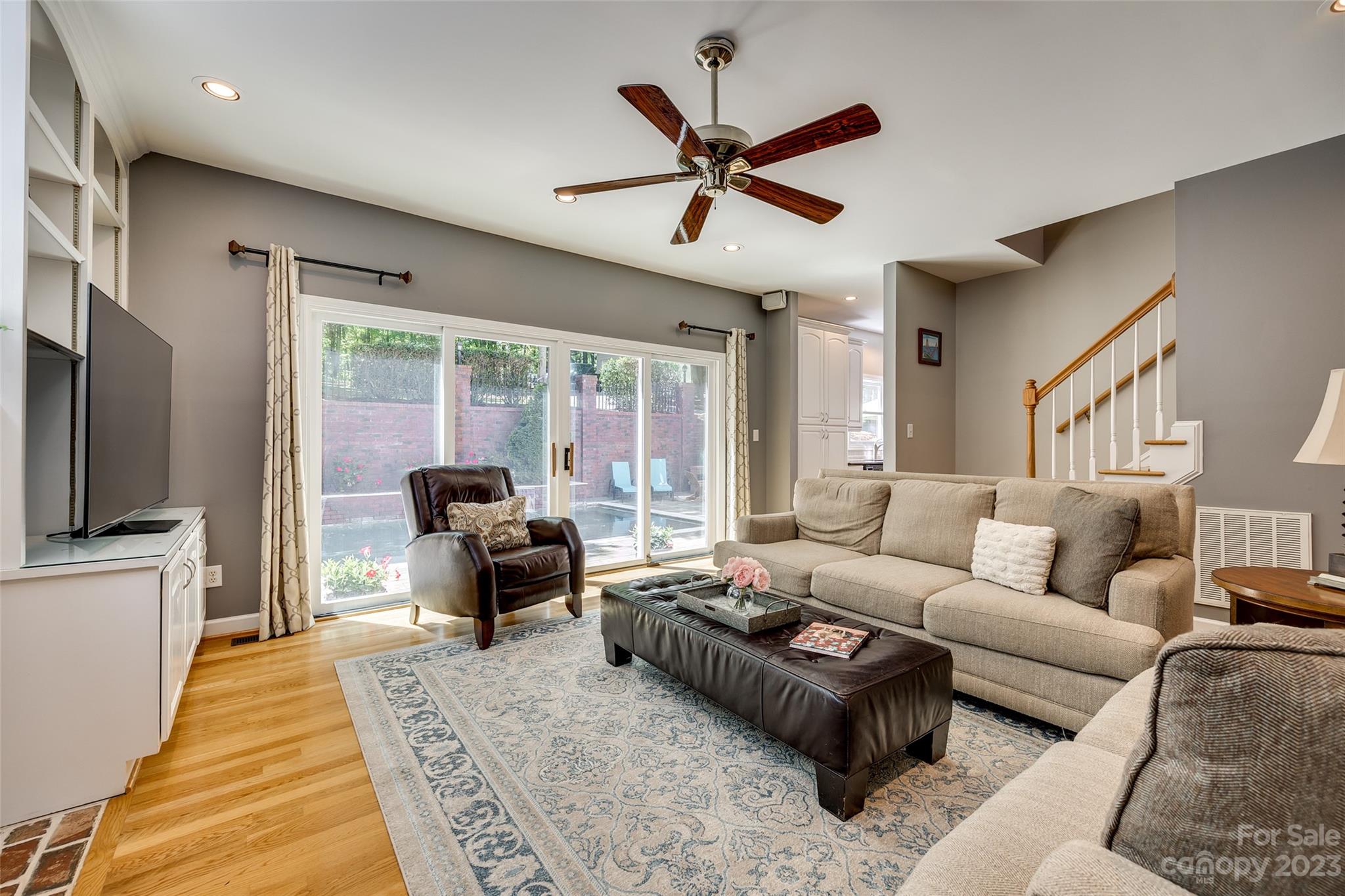 Hamilton Place - Residential