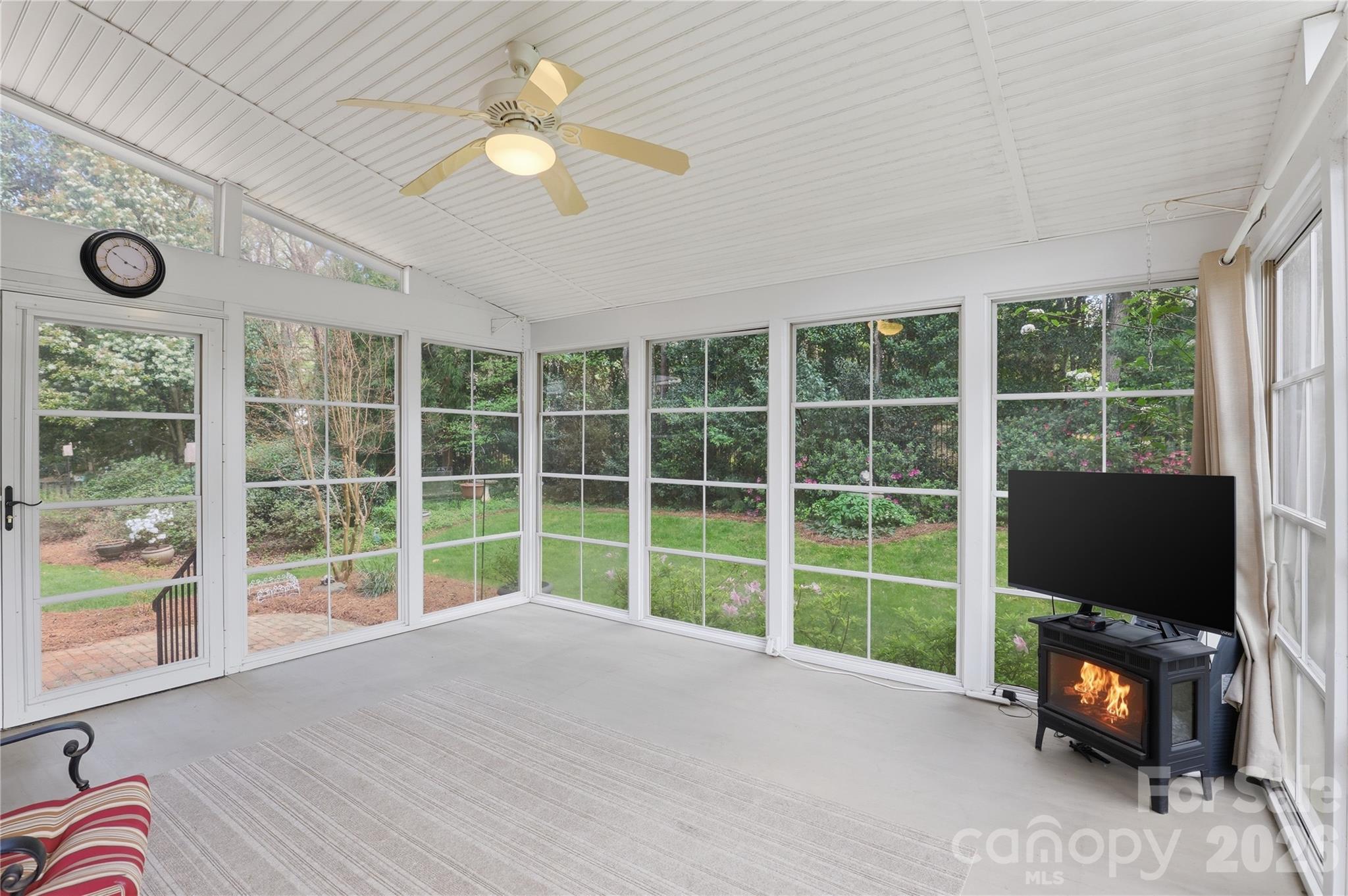 Holly Hill Farms - Residential