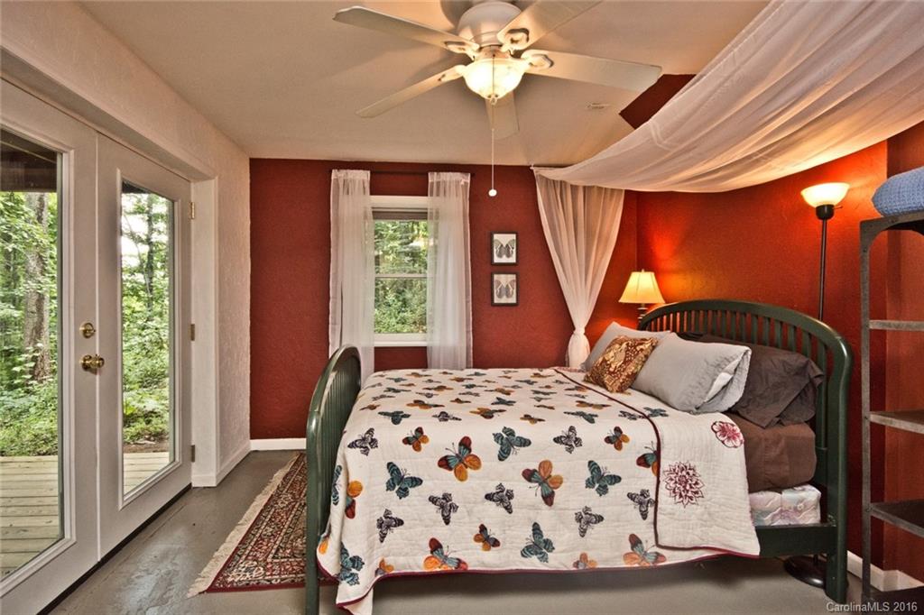 Cedar Hollow - Residential