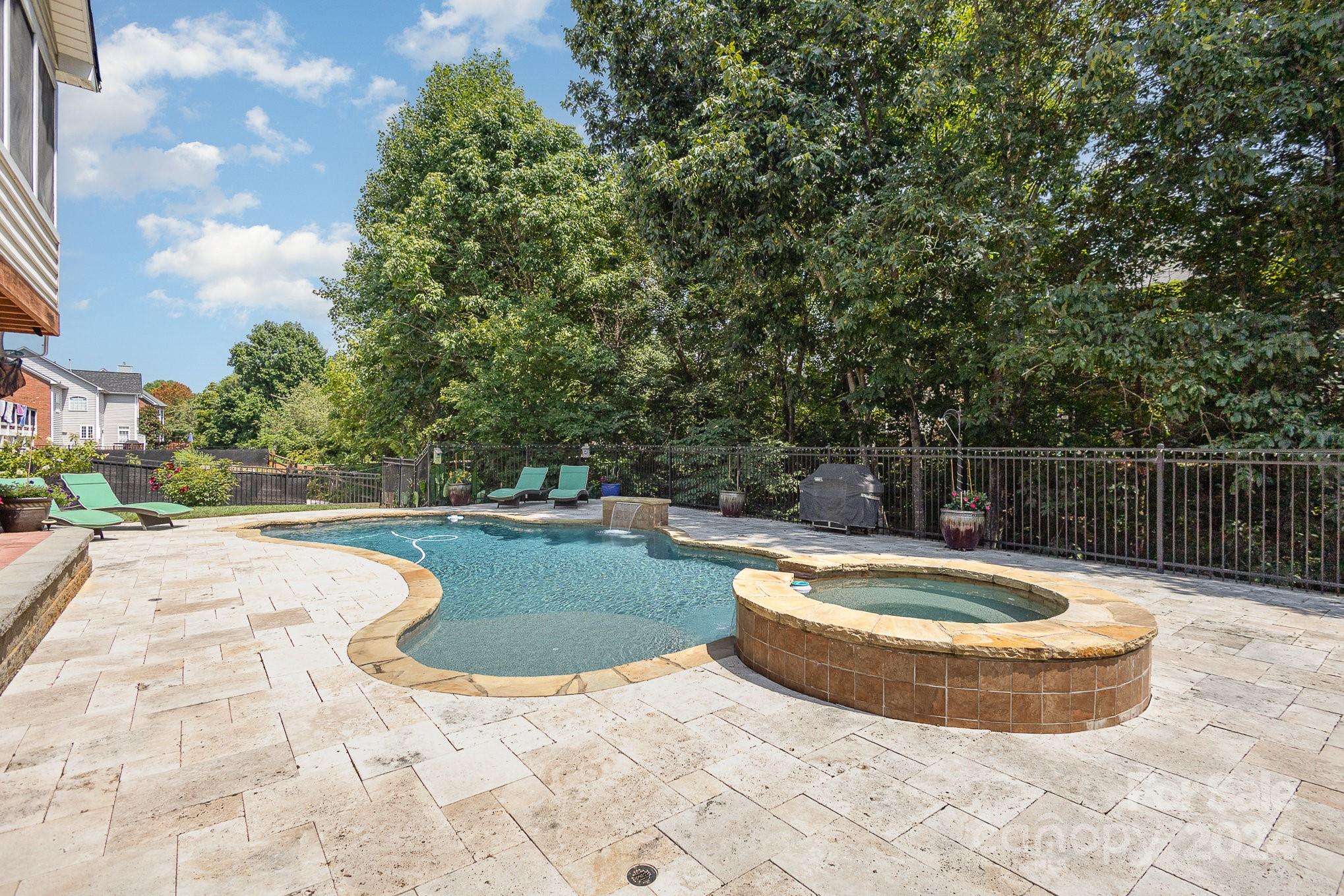 Melbourne At Bailiwyck - Residential