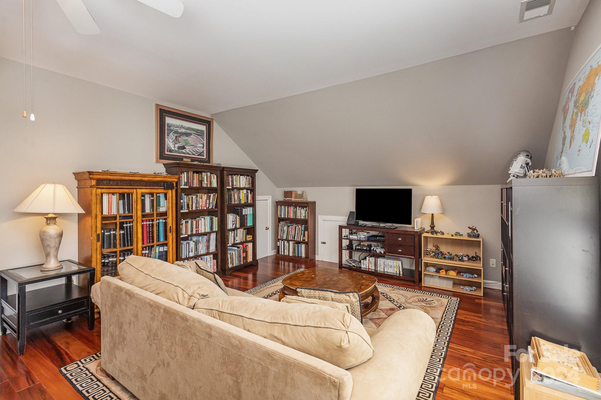 Melbourne At Bailiwyck - Residential