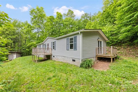 100 Betty's Drive Waynesville NC 28786