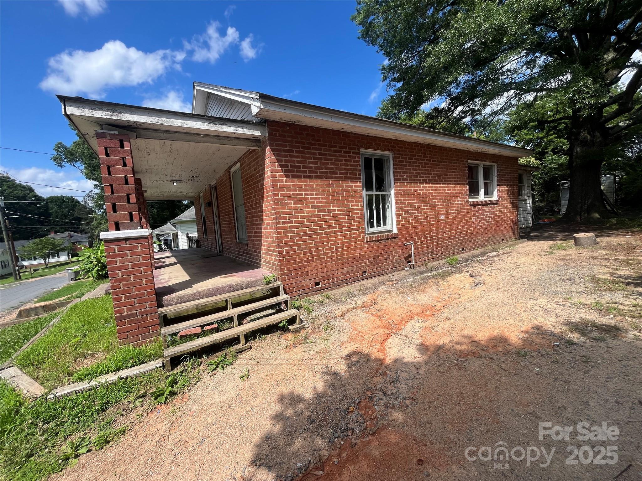 119 Hemlock Avenue