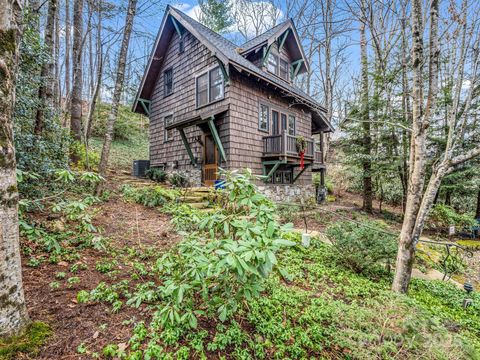 7 Chaucer Road Black Mountain NC 28711