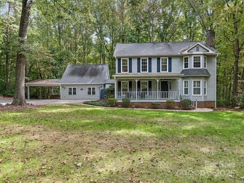 Photo of 2274 Olde Creek Road, Rock Hill, SC 29732 (MLS # 4302473)