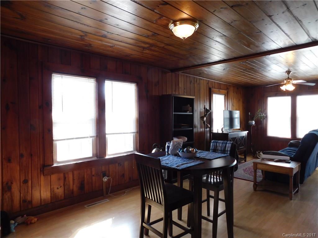 Holly Tree - Residential