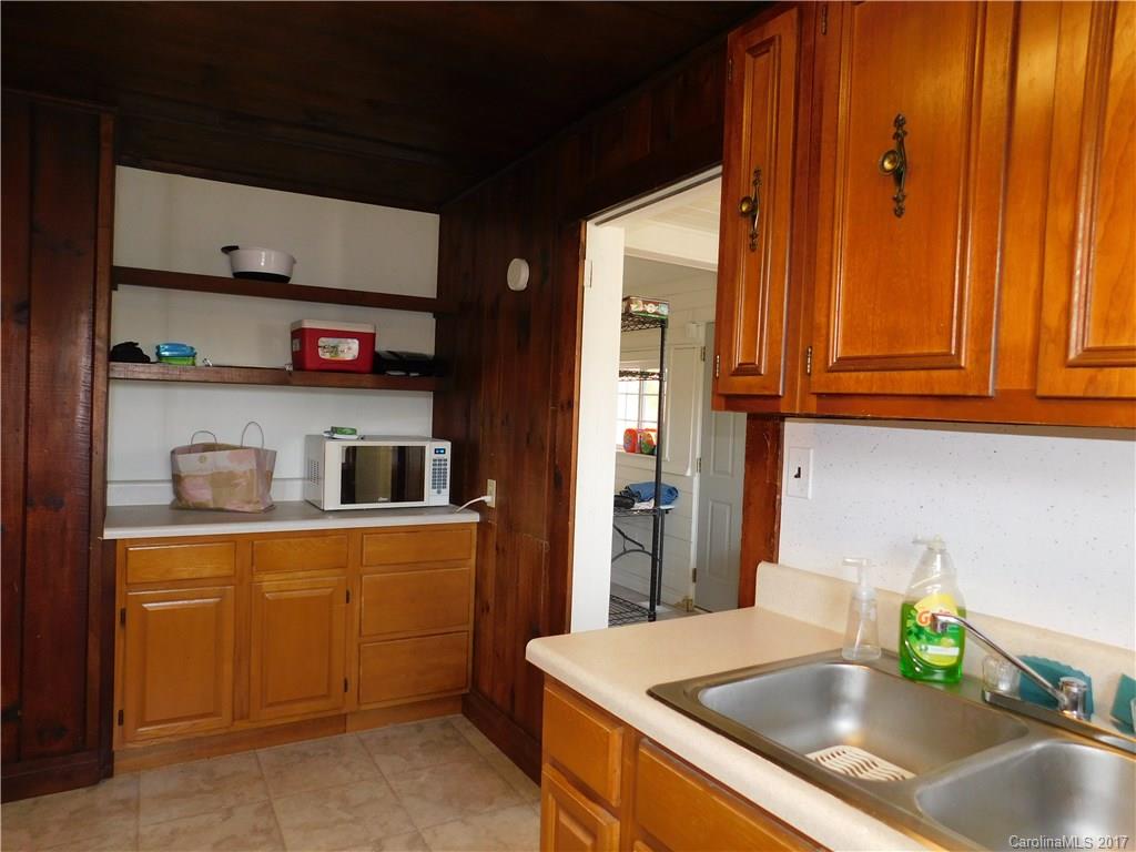 Holly Tree - Residential