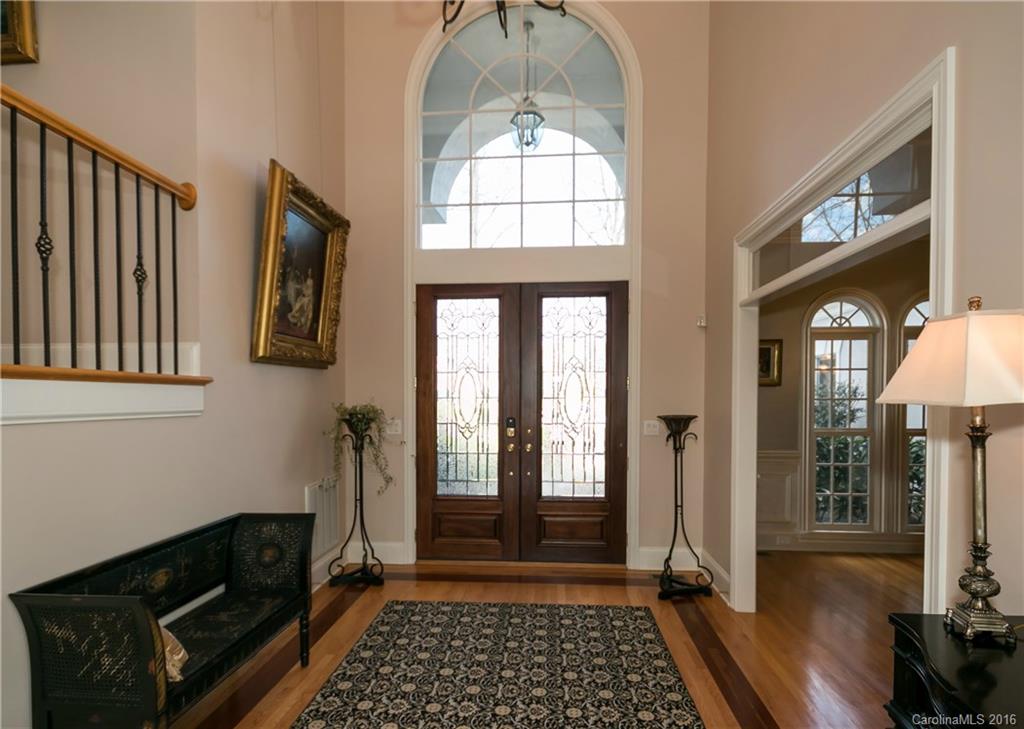 The Peninsula - Residential