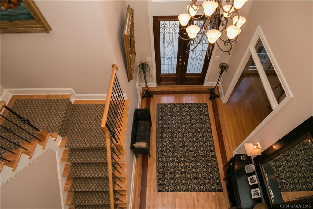 The Peninsula - Residential