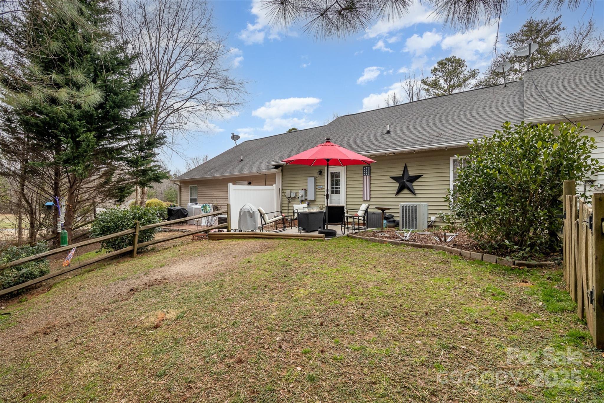 Avery Lake - Residential