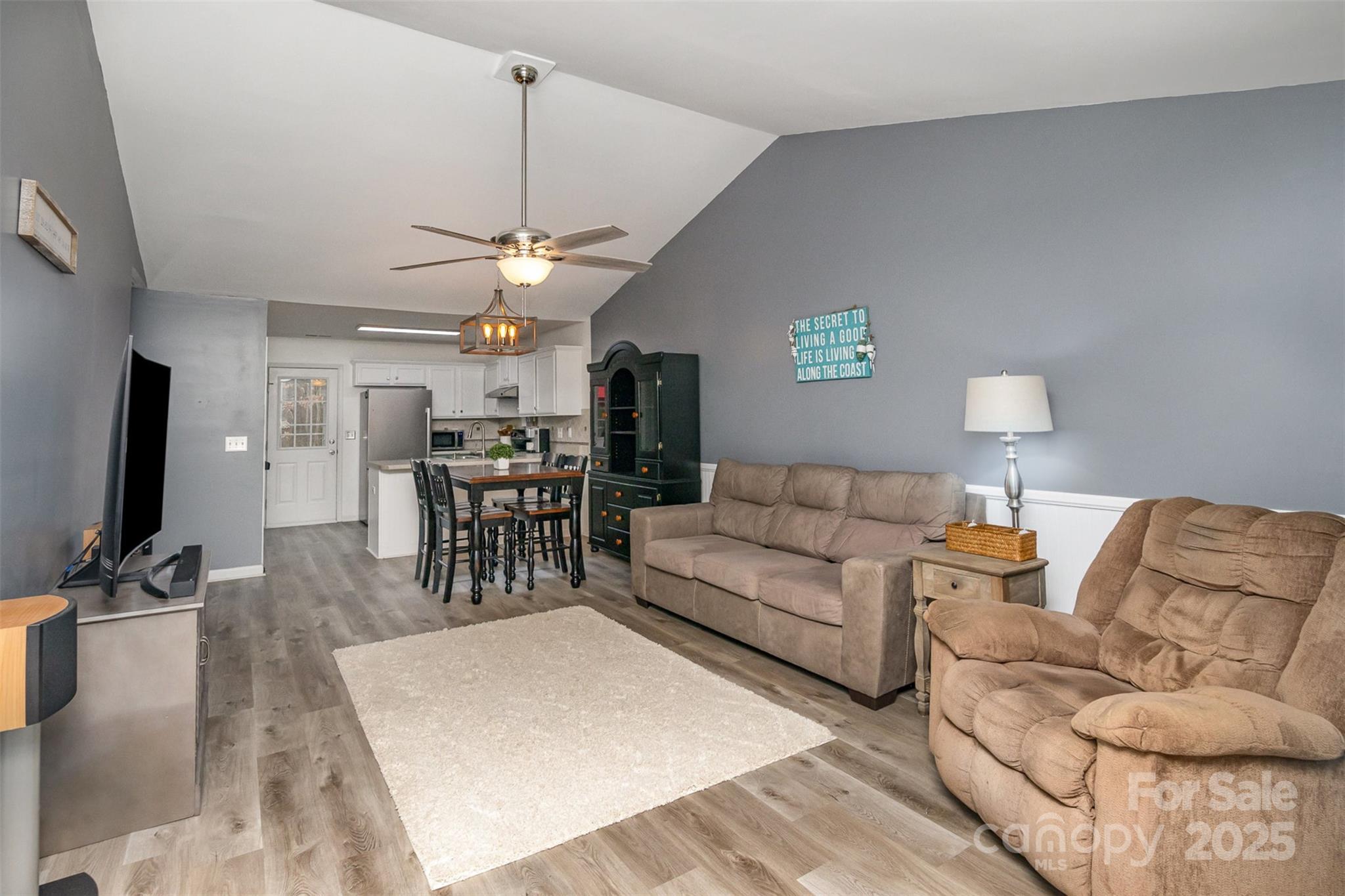 Avery Lake - Residential