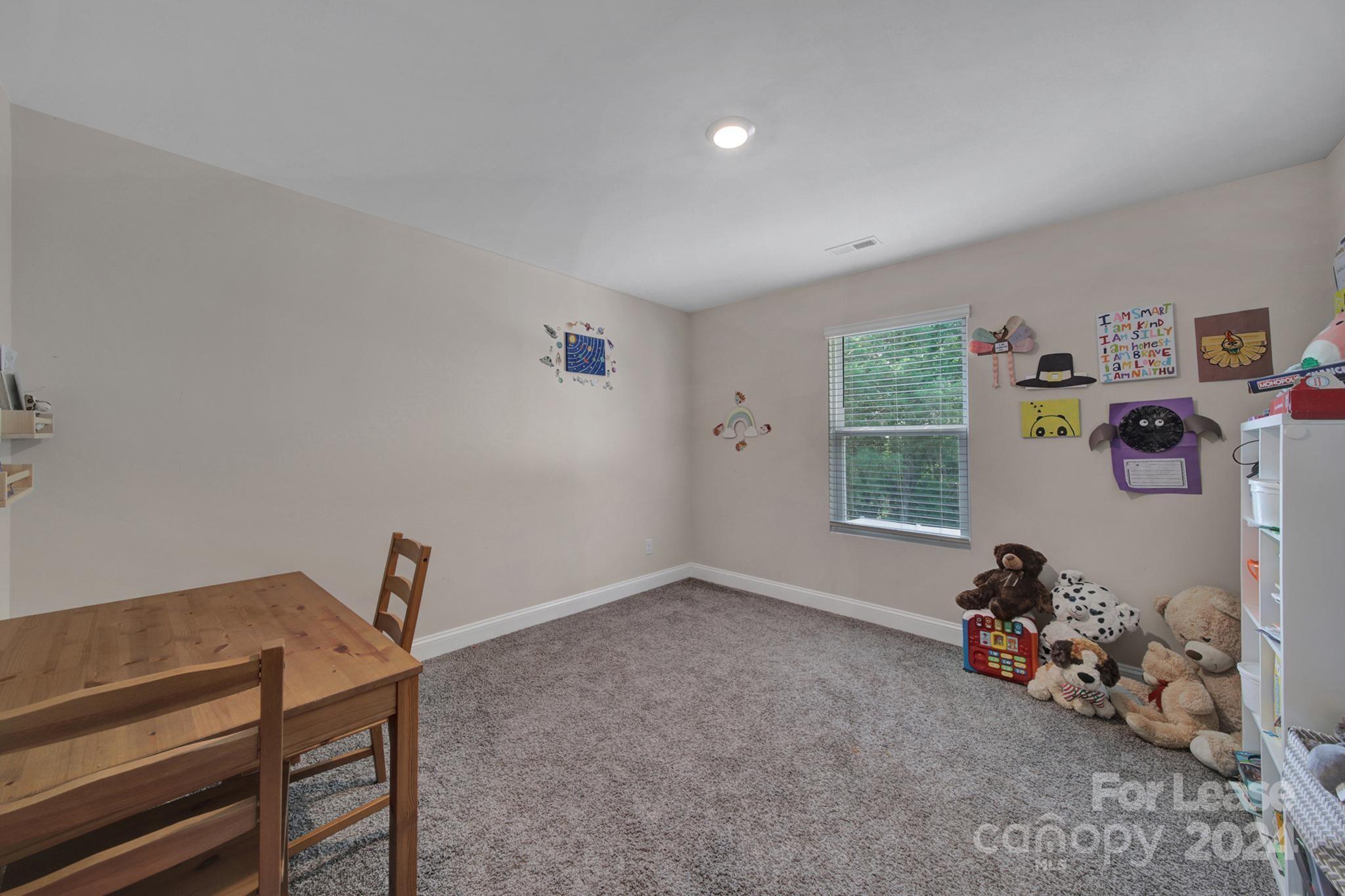 Pecan Ridge - Residential Lease