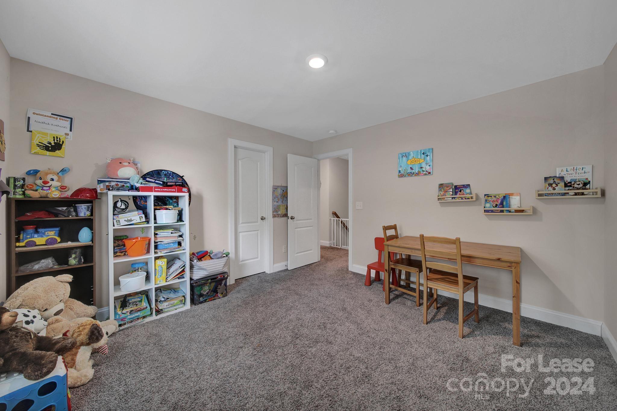 Pecan Ridge - Residential Lease