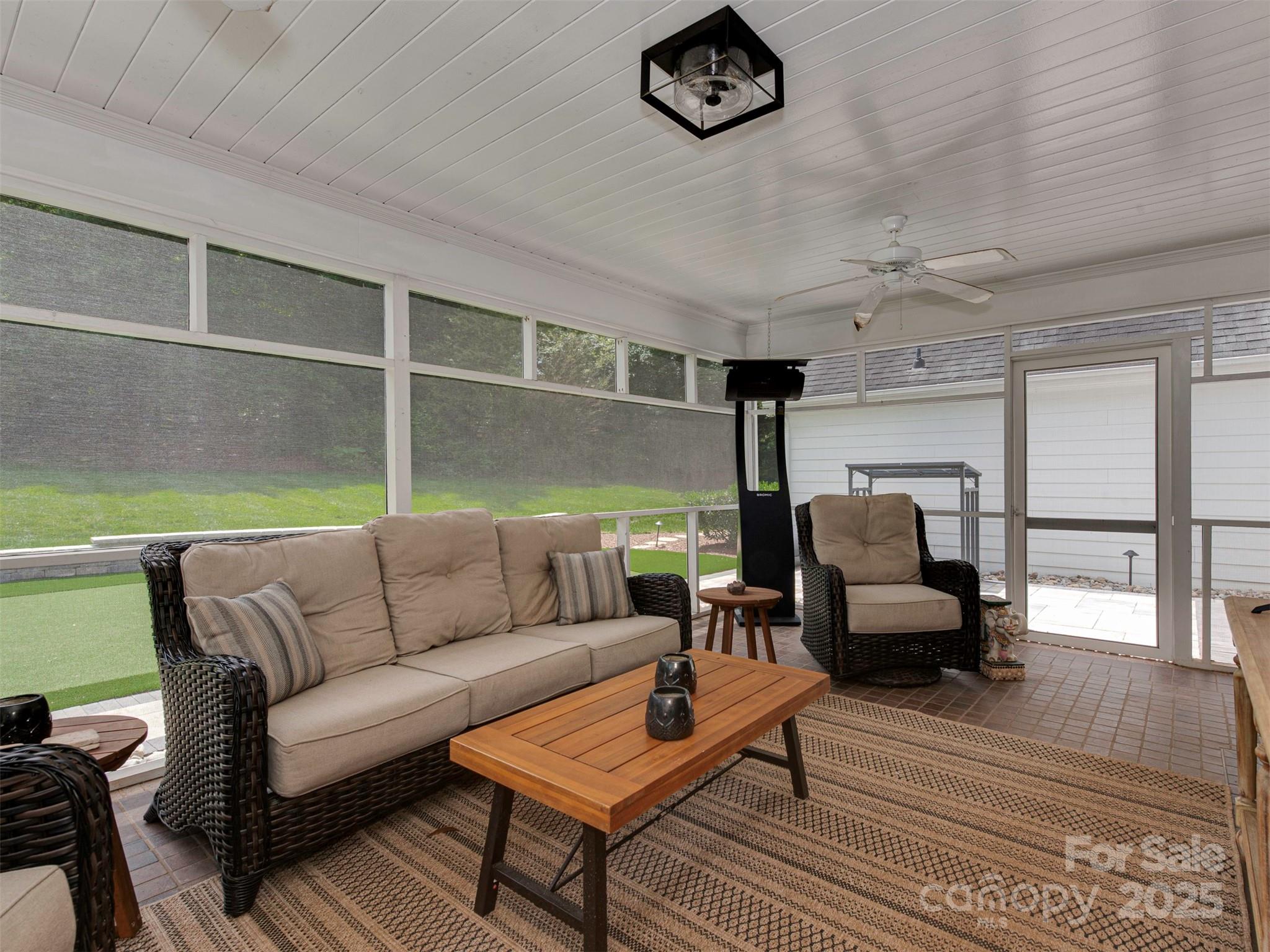 Quail View - Residential