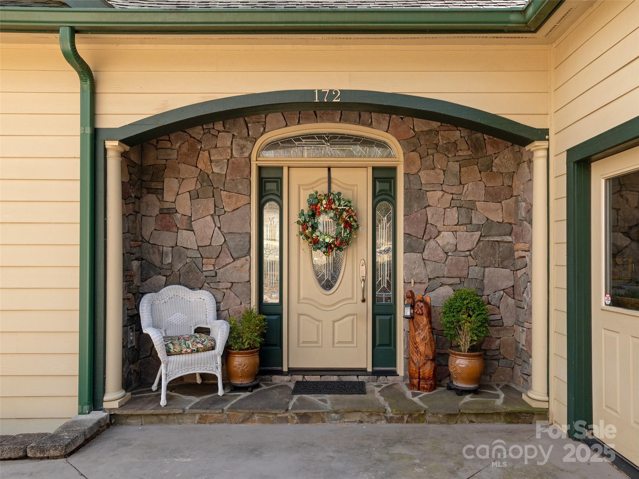 172 Summer Morning Court