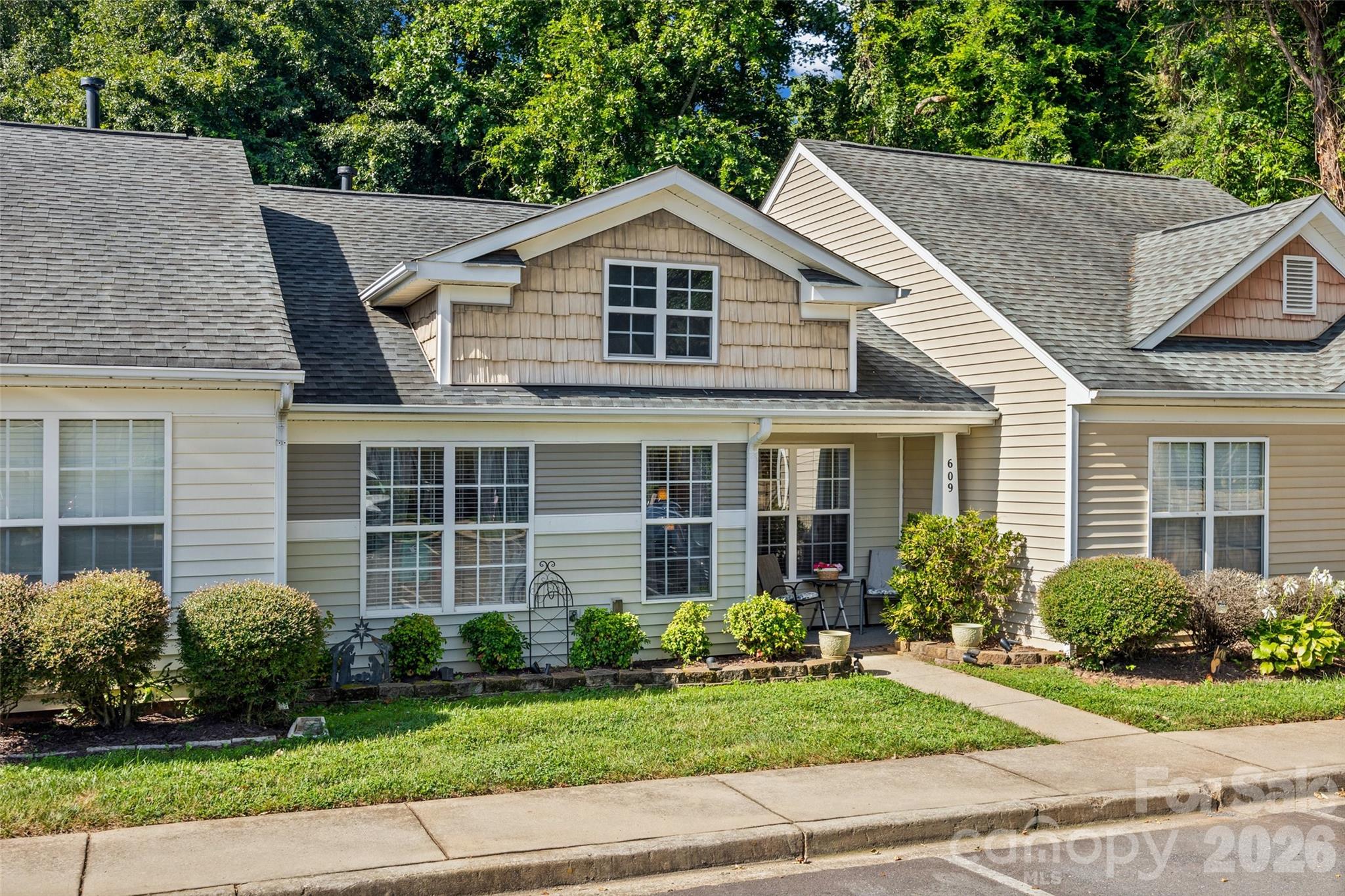 609 Gable Drive