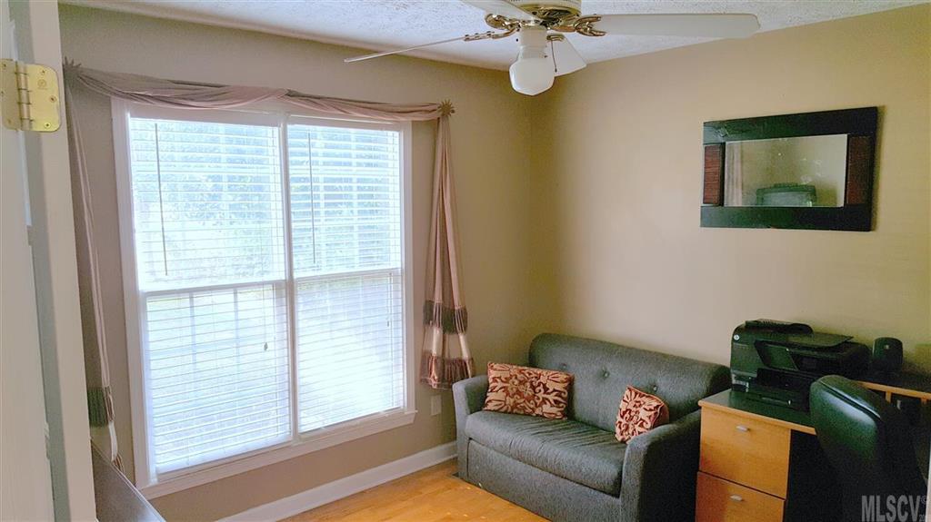 Hickory Woods - Residential