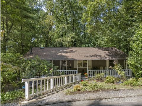 3 Shadywood Circle Asheville NC 28803
