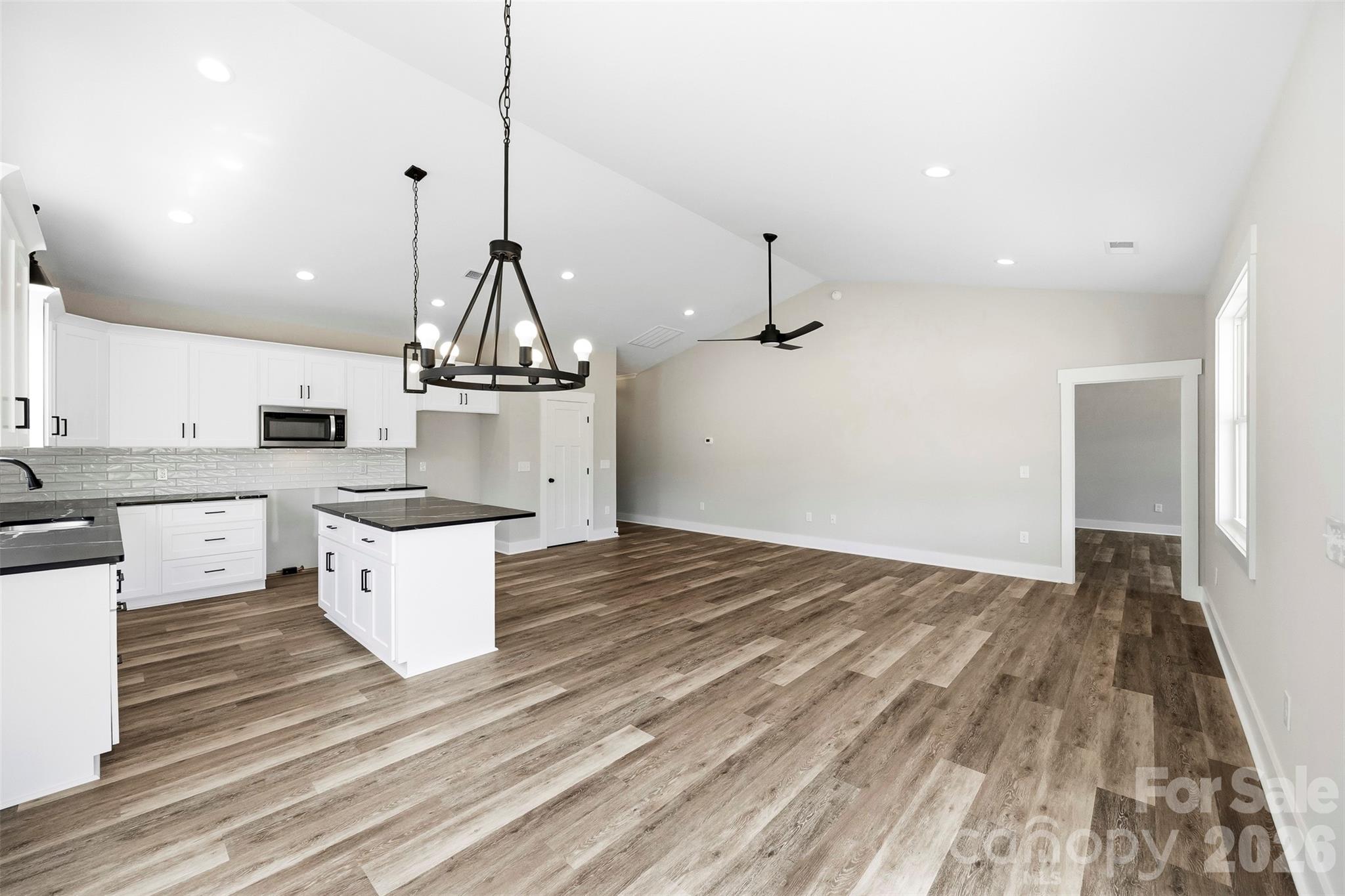1008 Speight Road