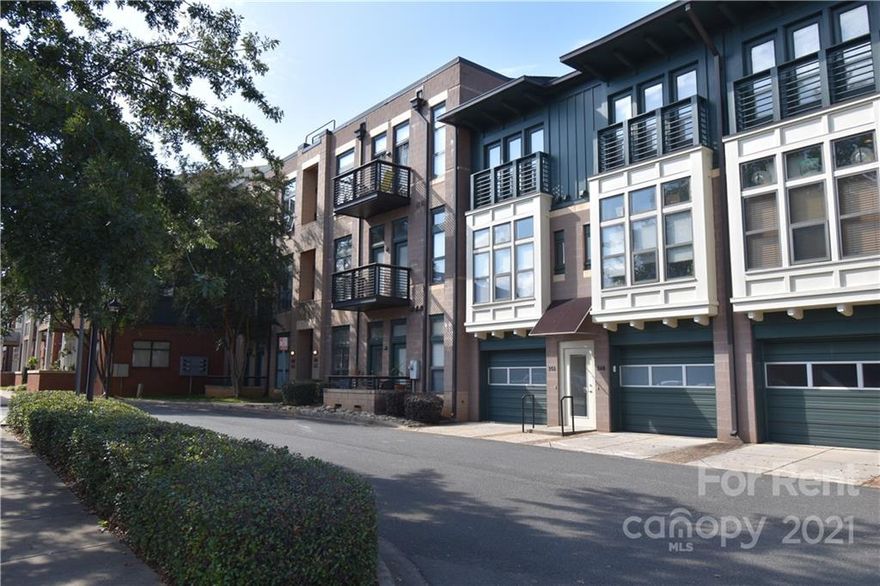 AMAZING opportunity - One of the most desirable floor plans in South End - Master suite with walk-in closet and extra overhead storage!  Gleaming floors, handsome cabinetry with granite! Washer & Dryer too! PLUS a FANTASTIC balcony with views of South End! Both Chick-fil-A and the New Bern Station Light Rail stop are less than 100 steps away. Fantastic location! Walk or bike to local restaurants, galleries, shopping, entertainment and so much more. Hurry! Will not last long!
The requirements for this property are: 
Gross income needs to be three times monthly rent. 
No evictions, eviction filings, or landlord collections in the past 5 years. 
No current bankruptcy.