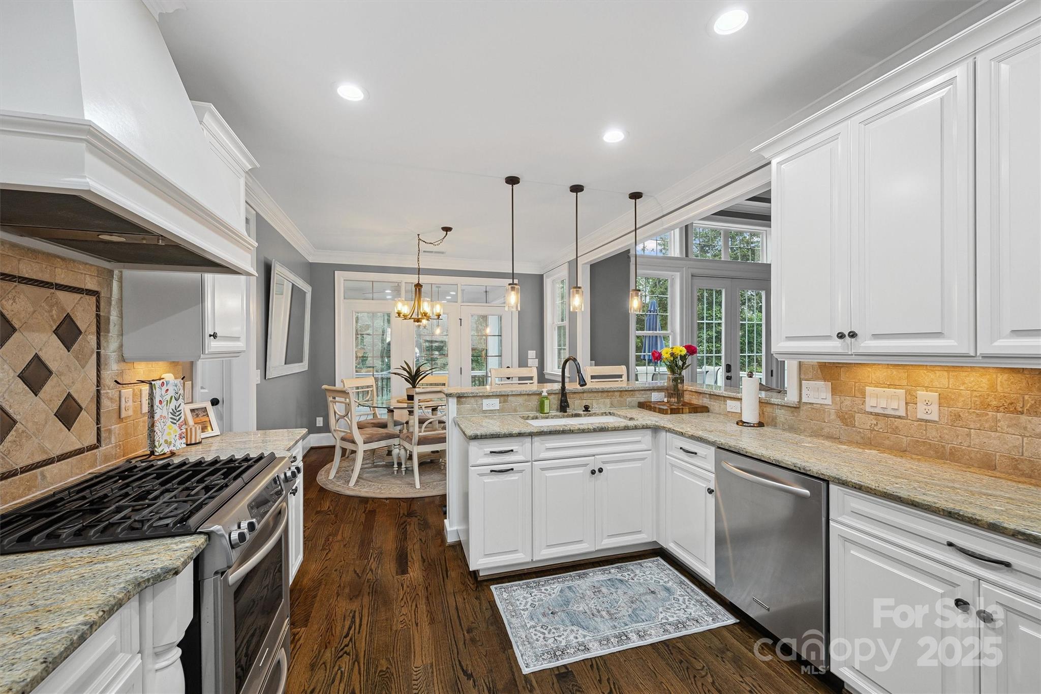 The Retreat At Sunset Ridge - Residential