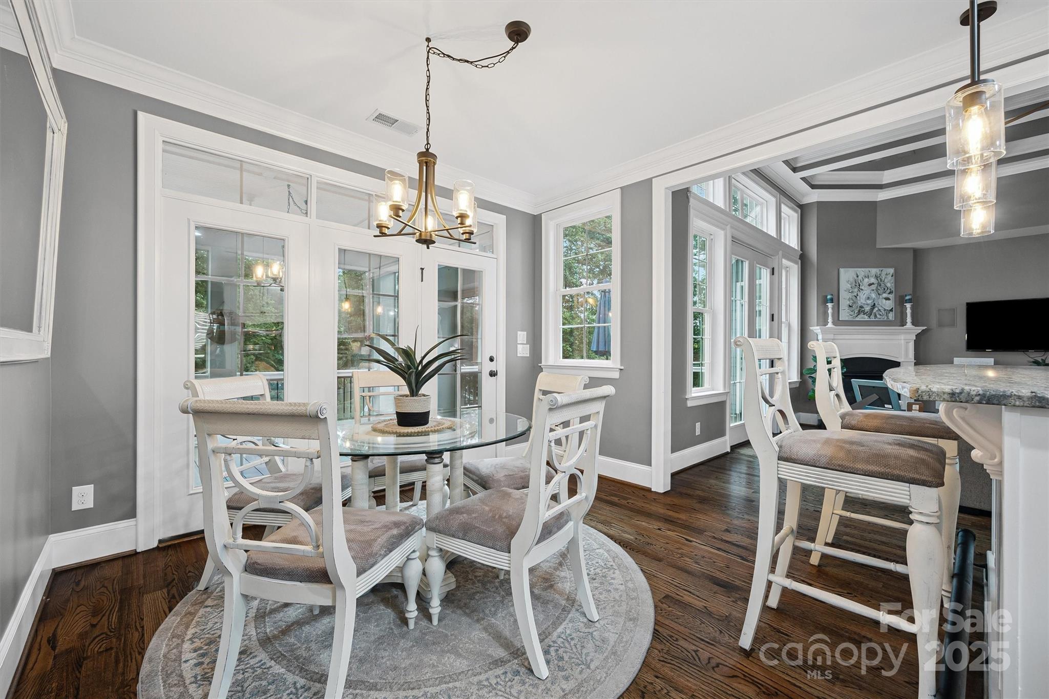 The Retreat At Sunset Ridge - Residential