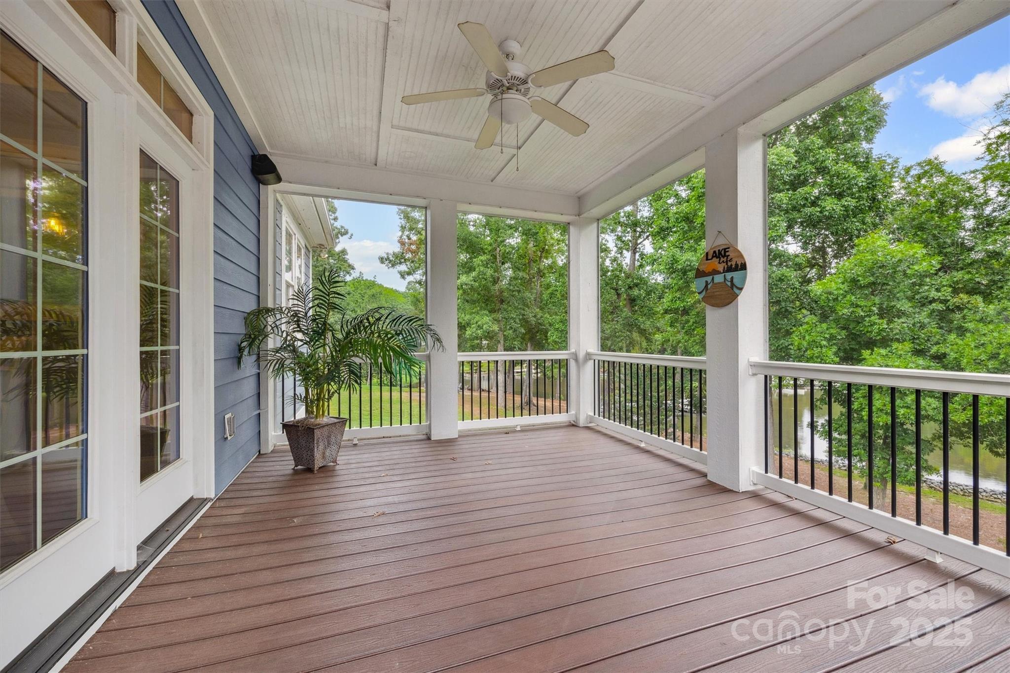 The Retreat At Sunset Ridge - Residential