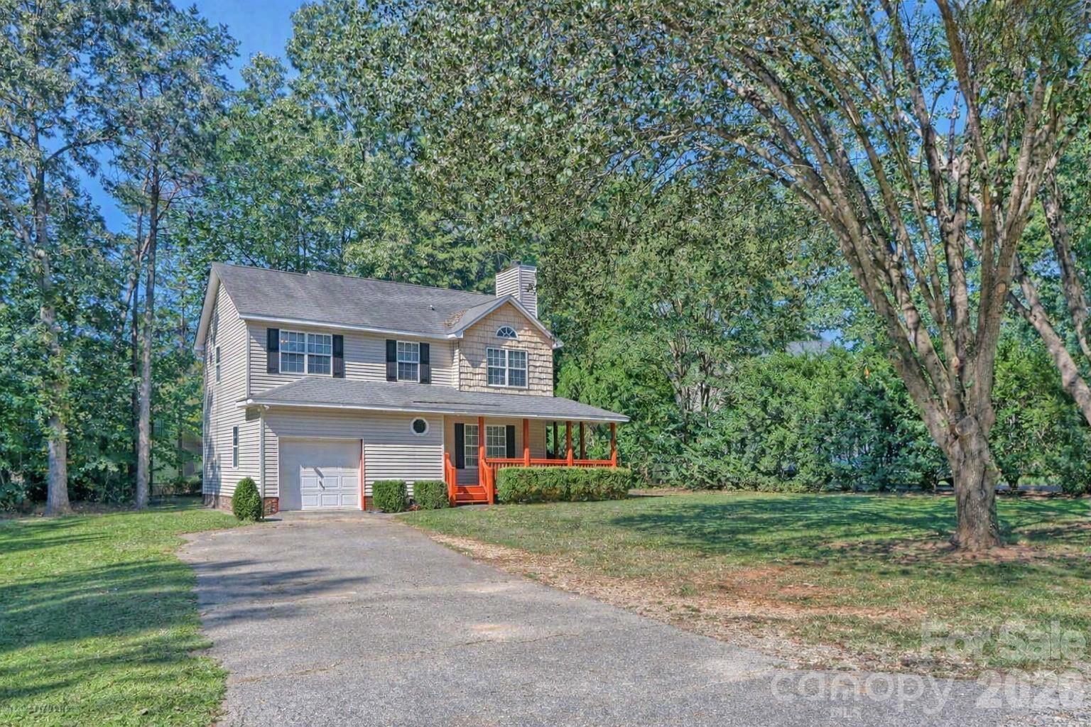 7742 Red Robin Trail
