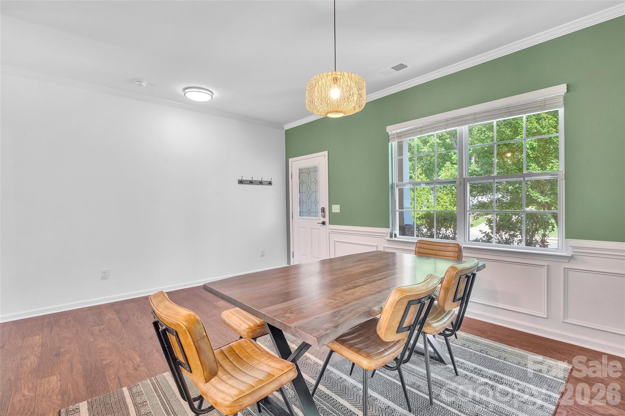 112 Kingsway Drive