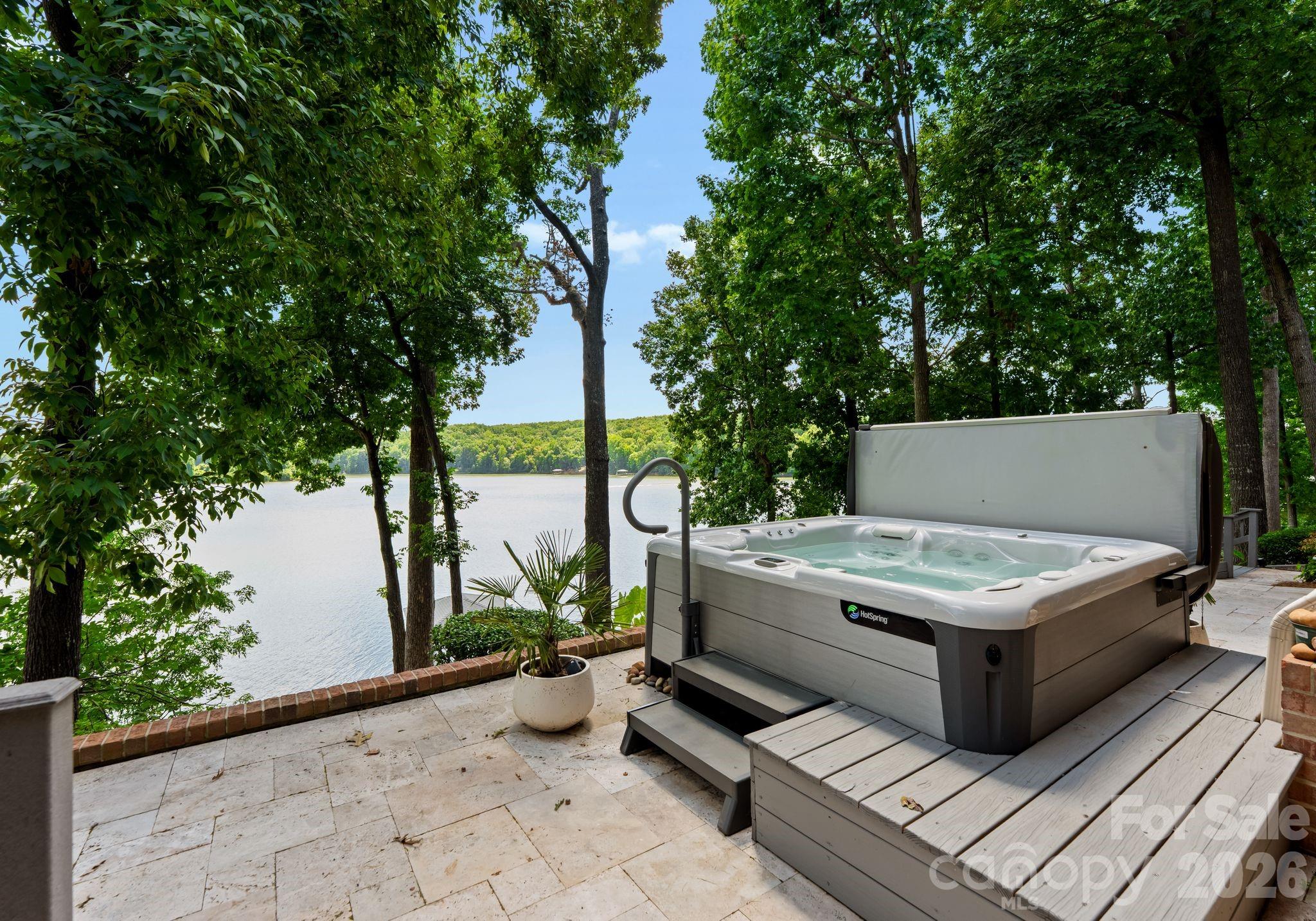 Reflection Pointe - Residential