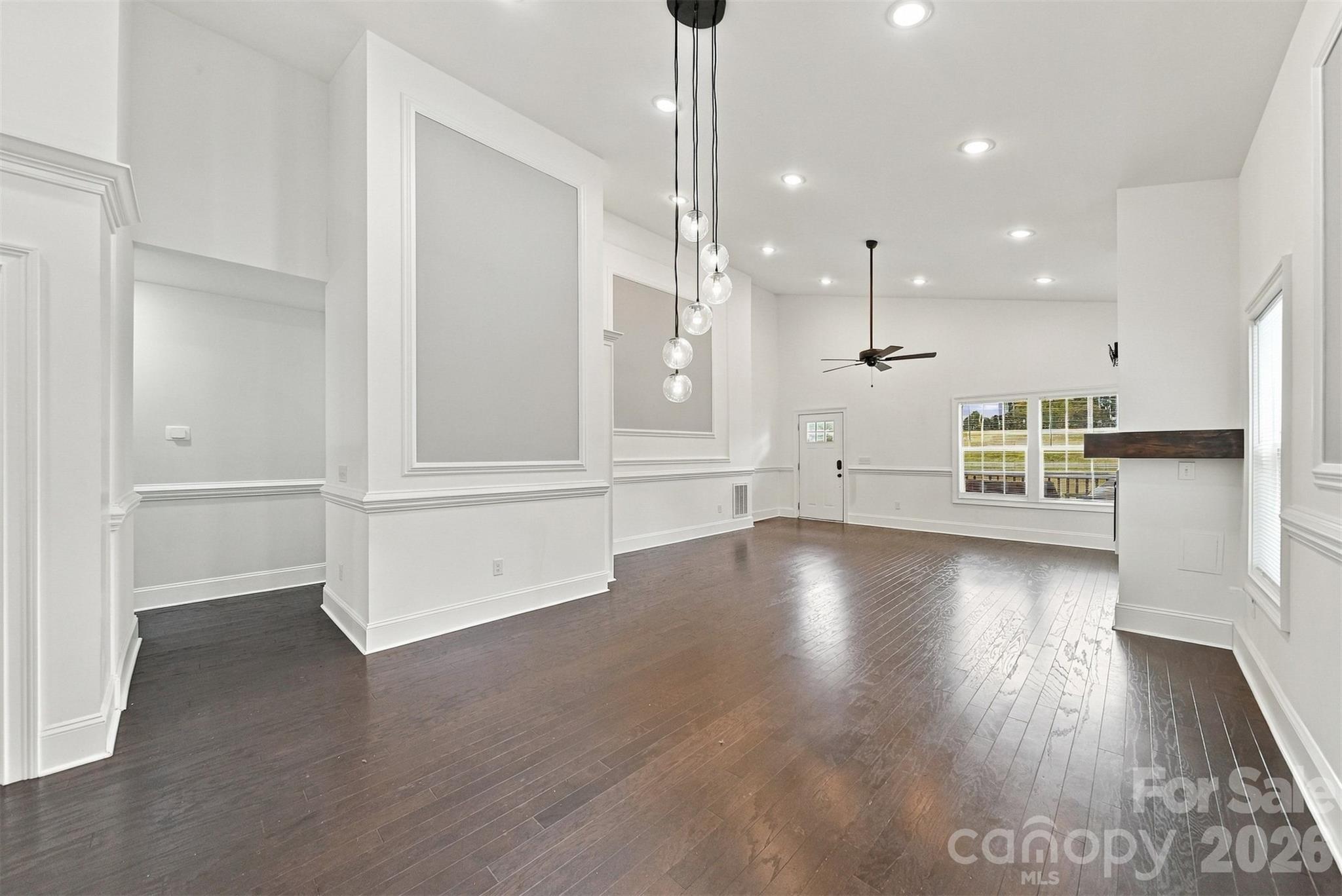 329 W F Street