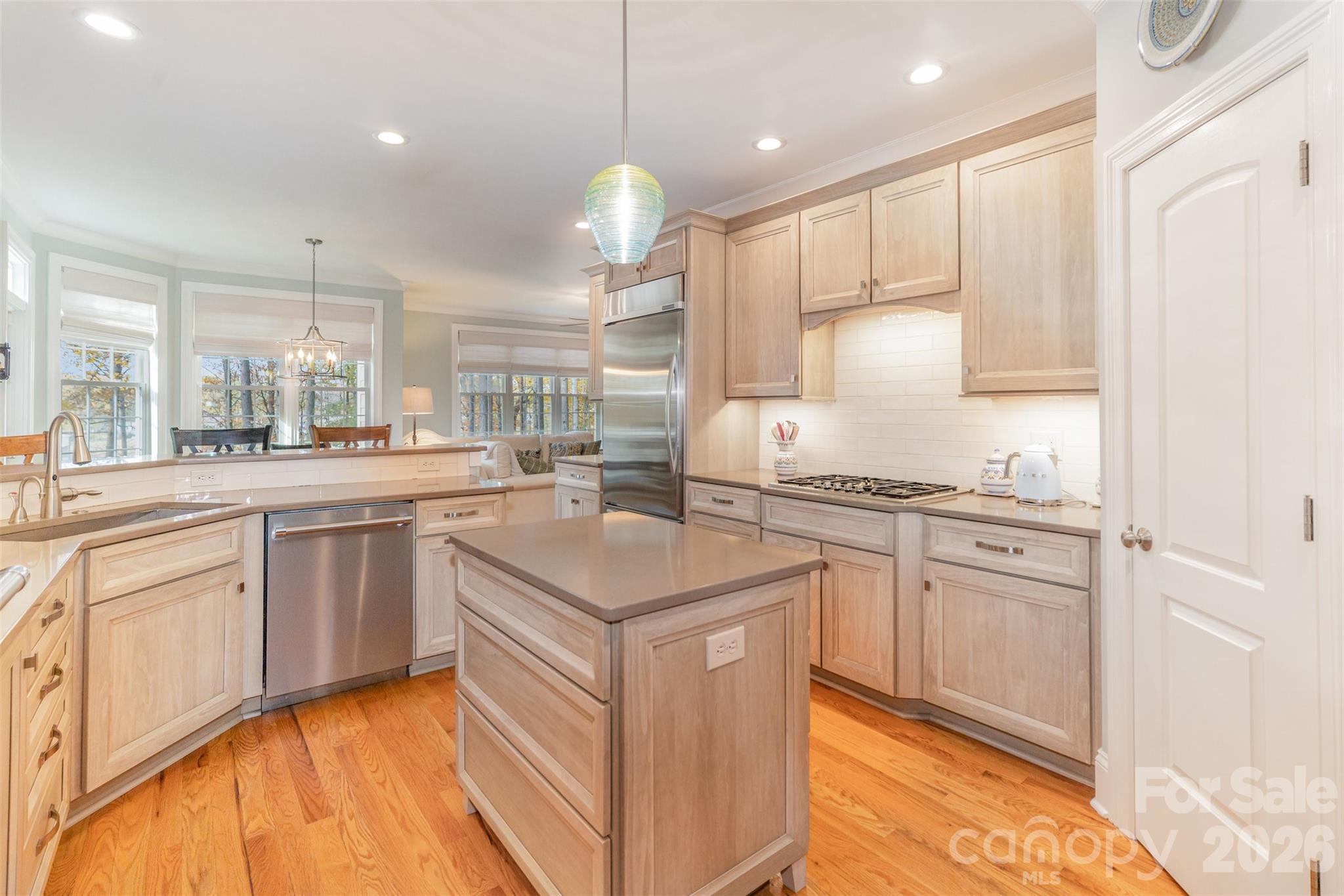 Pebble Bay - Residential