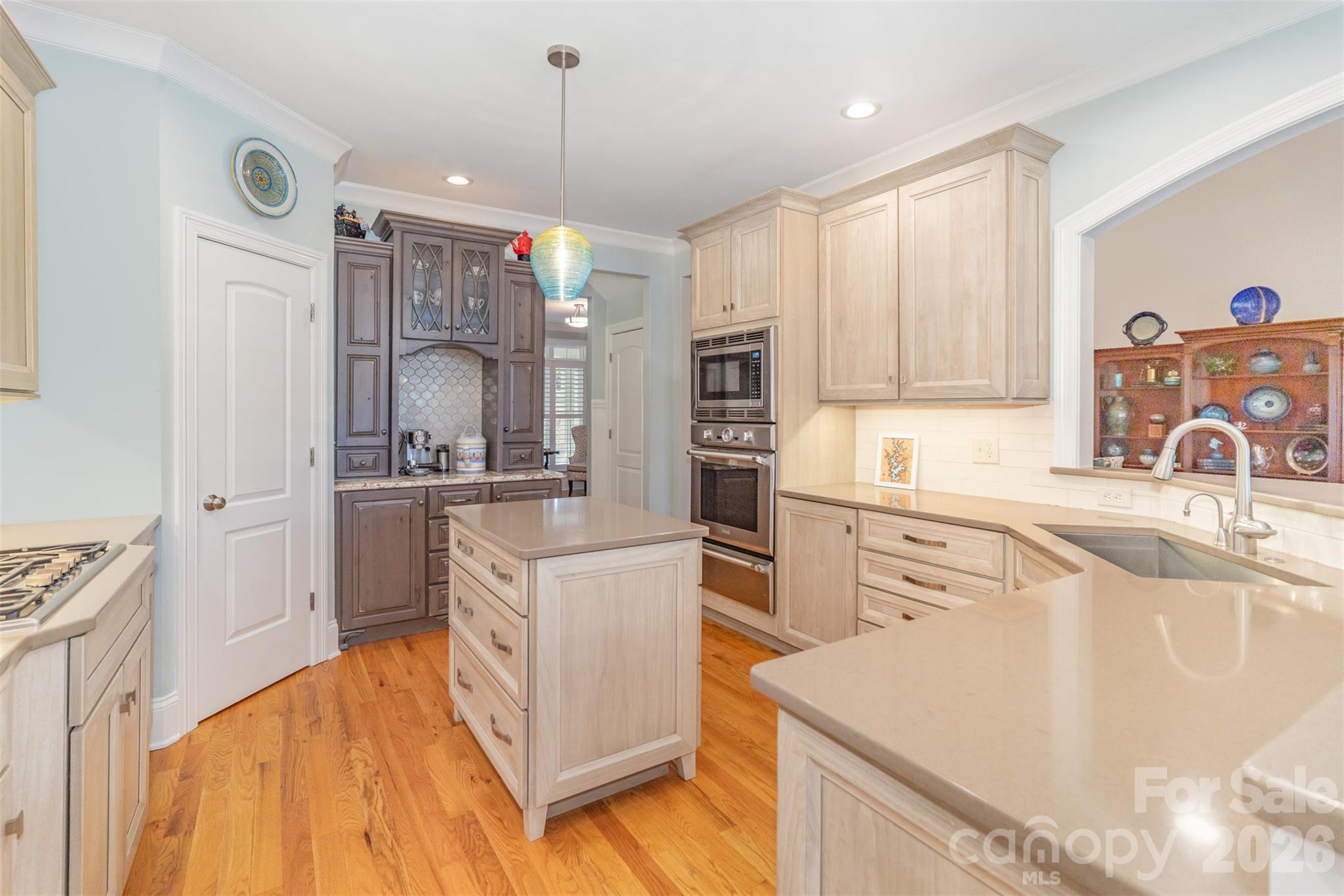 Pebble Bay - Residential