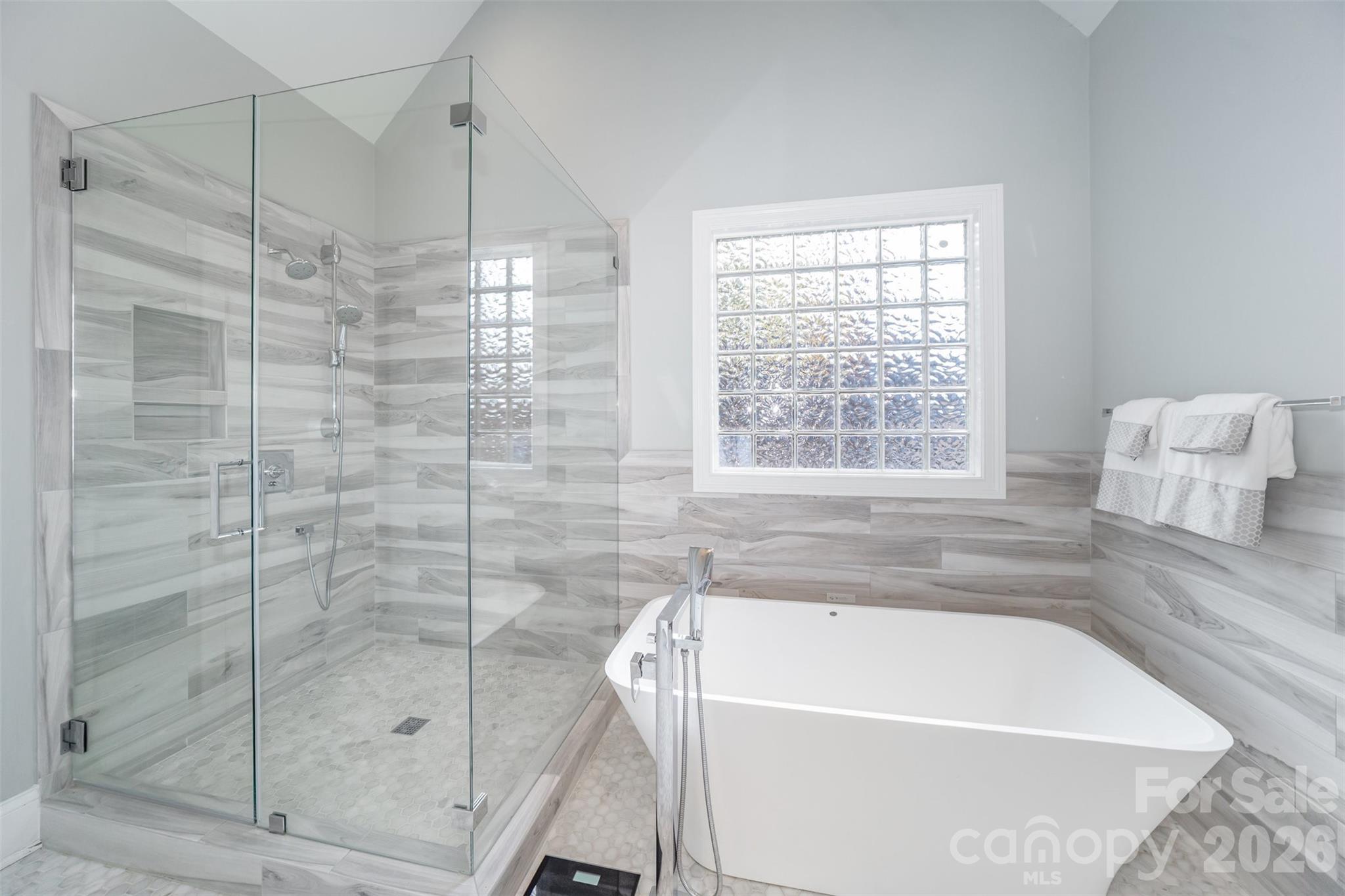 Pebble Bay - Residential