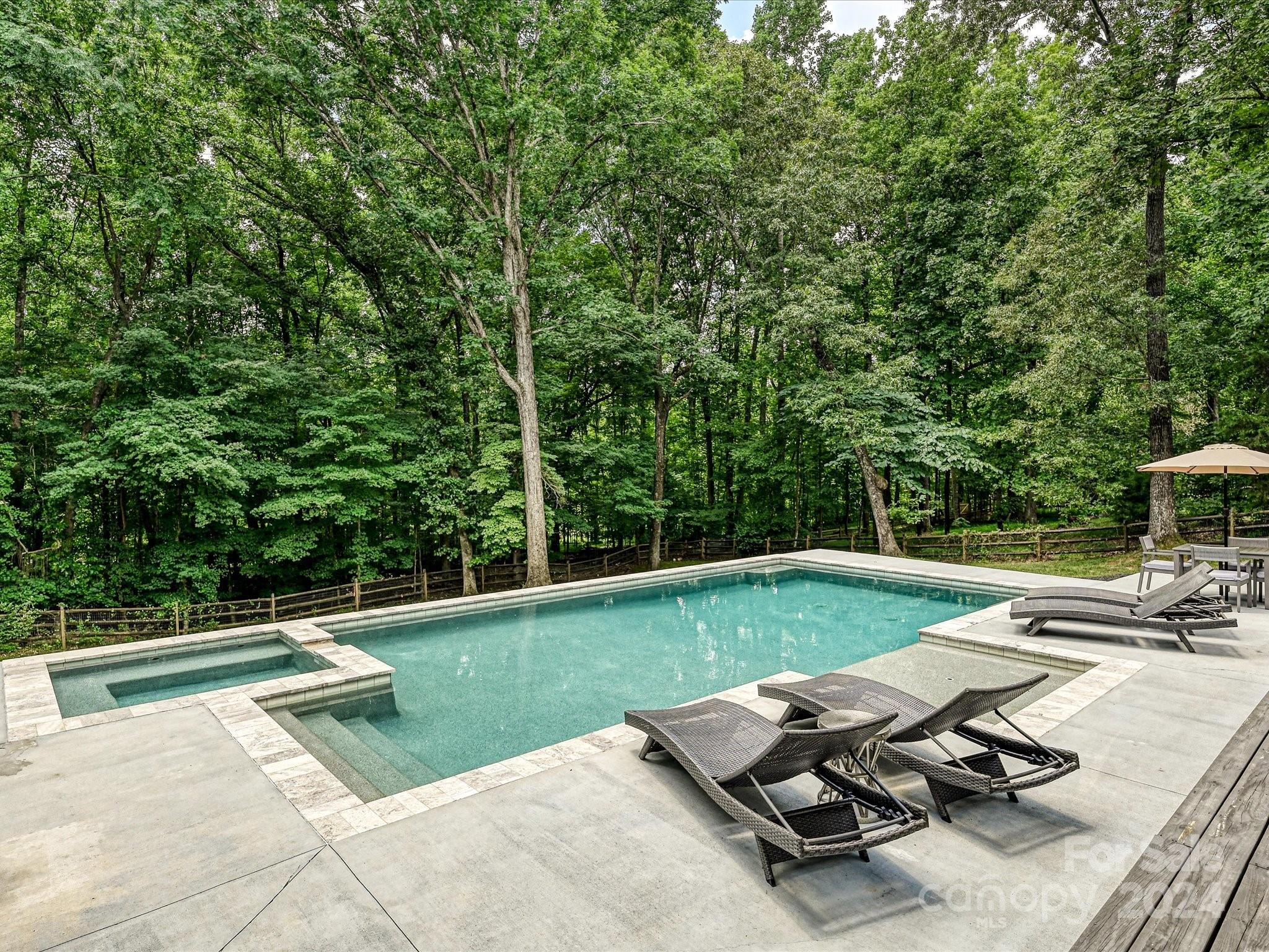 Raintree - Residential