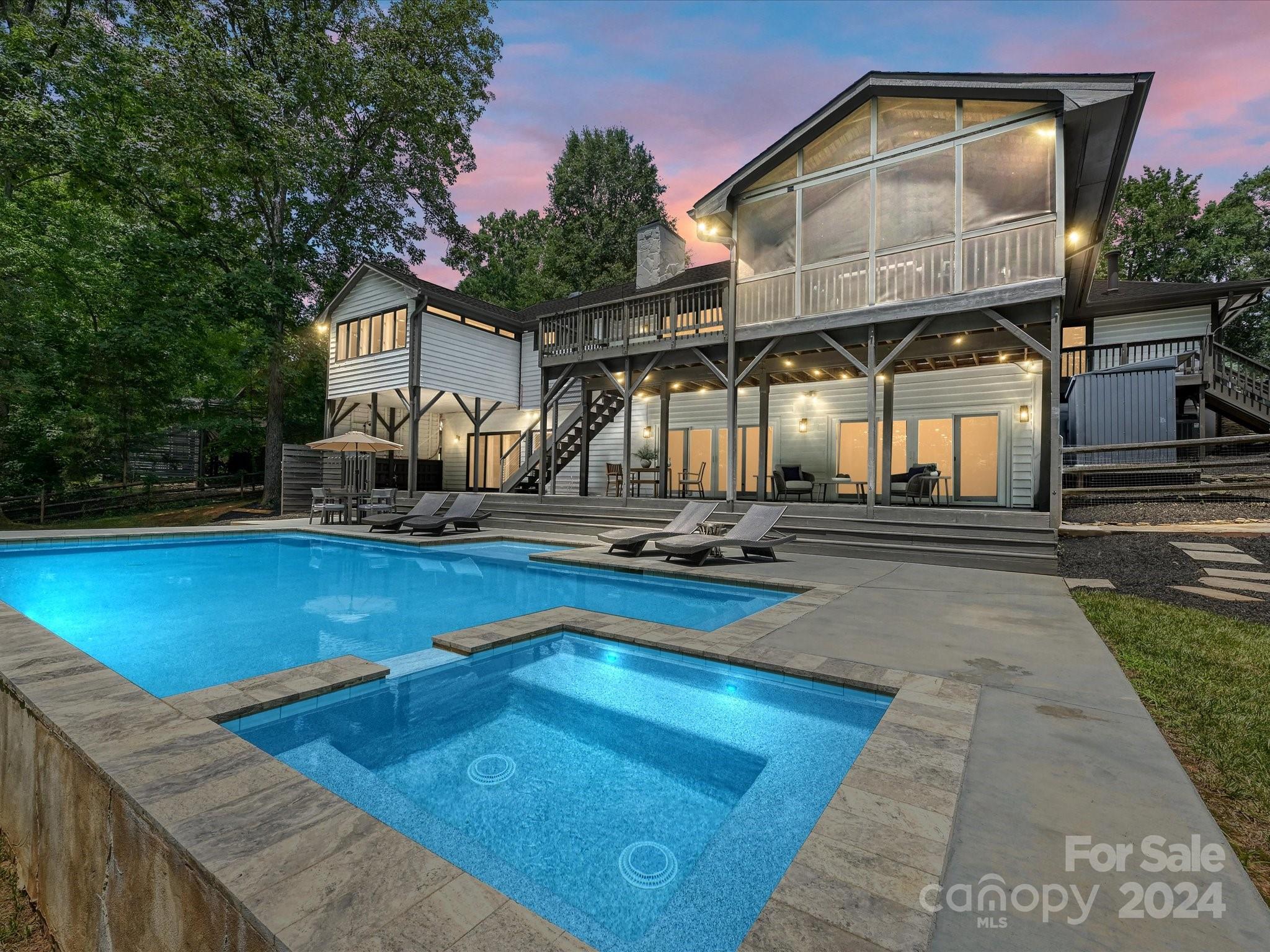 Raintree - Residential