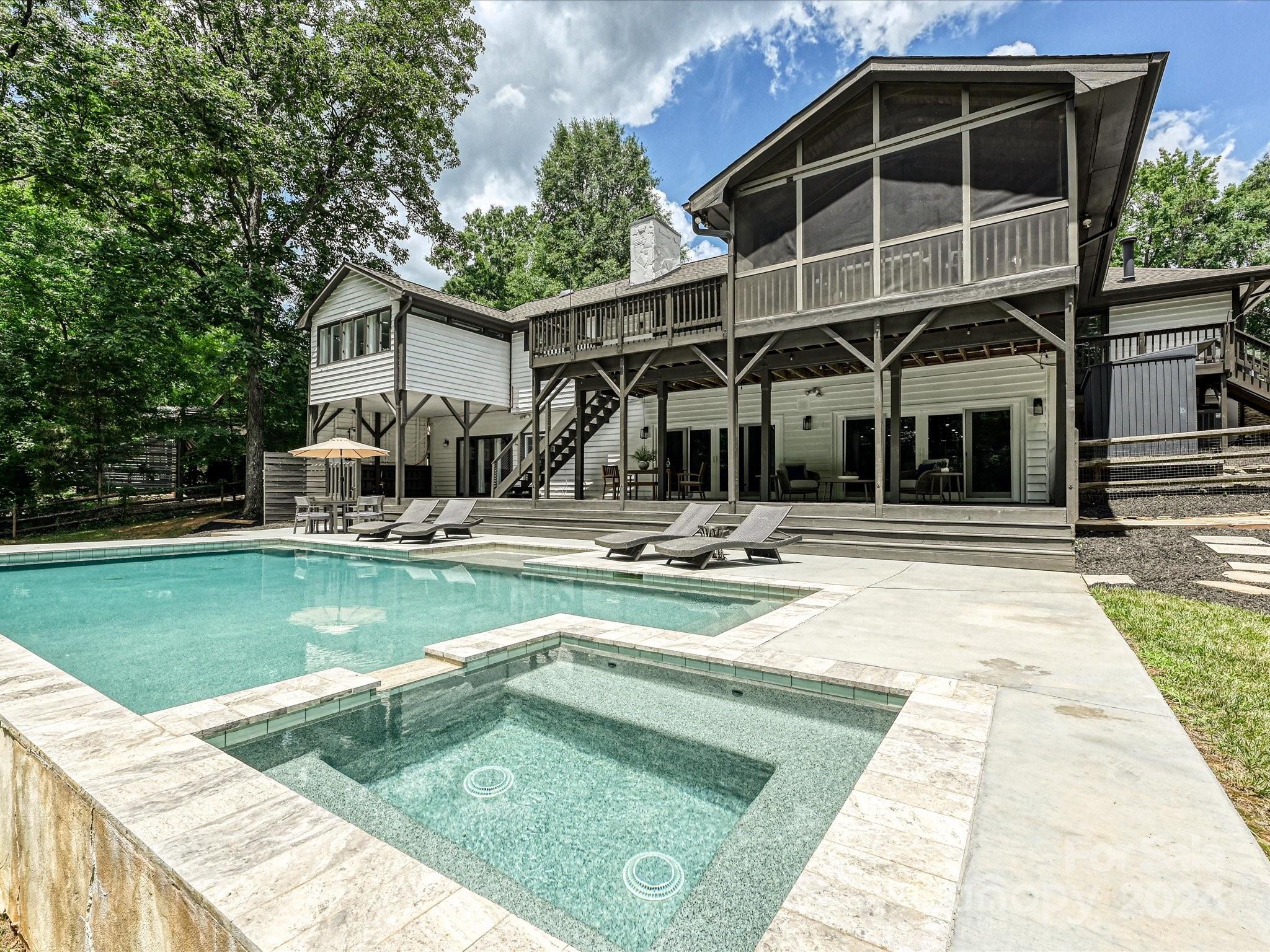 Raintree - Residential