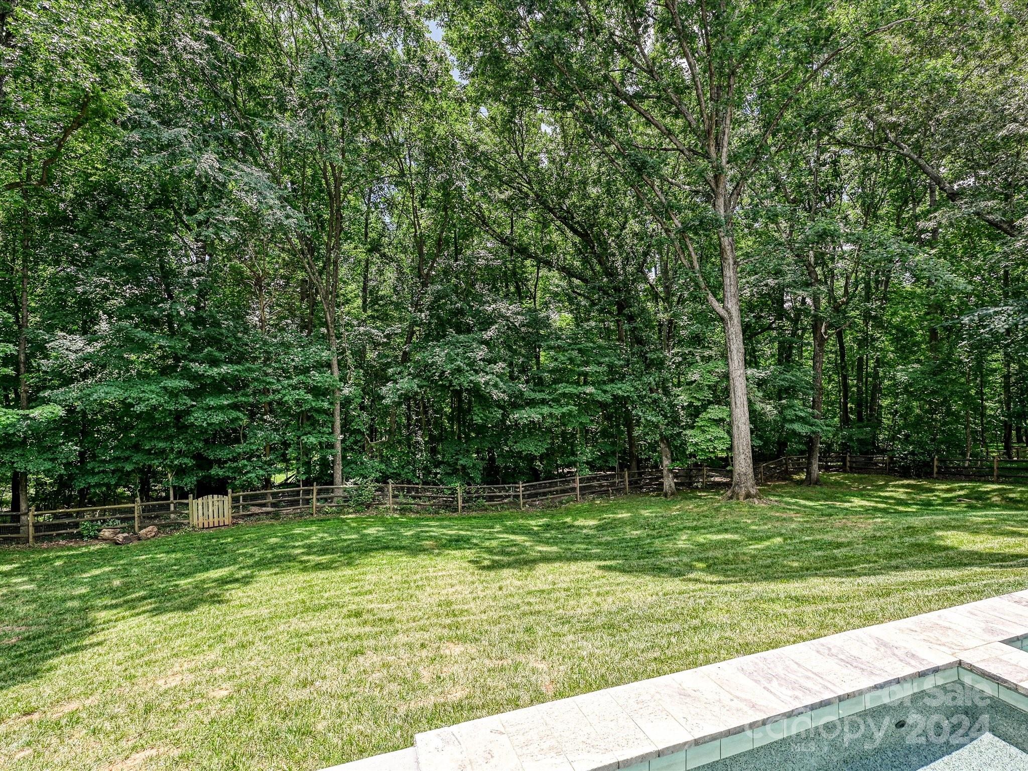 Raintree - Residential