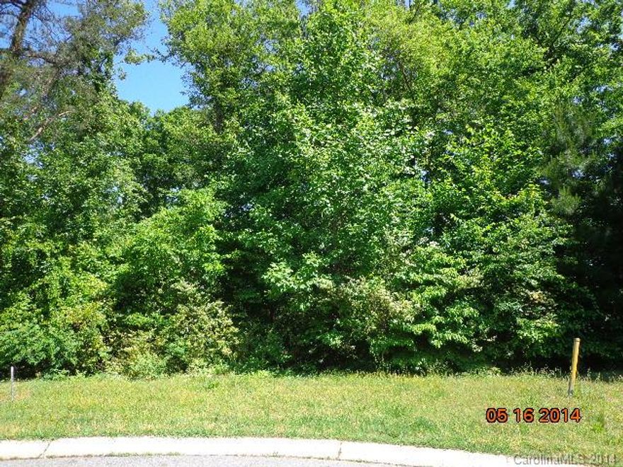 CULDESAC LOT AVAILABLE IN SAILVIEW FOR YOUR NEW HOME. COMMUNITY HAS CLUBHOUSE, POOL, ETC. SOLD AS-IS. Per tax card- Boatslip #93 Dock A. All offers must be submitted by buyer agent via offersubmission.com, ID # 861327. Buyer pays $300 offer submission transaction fee at closing. All stats from public record to be verified by buyer/agent.