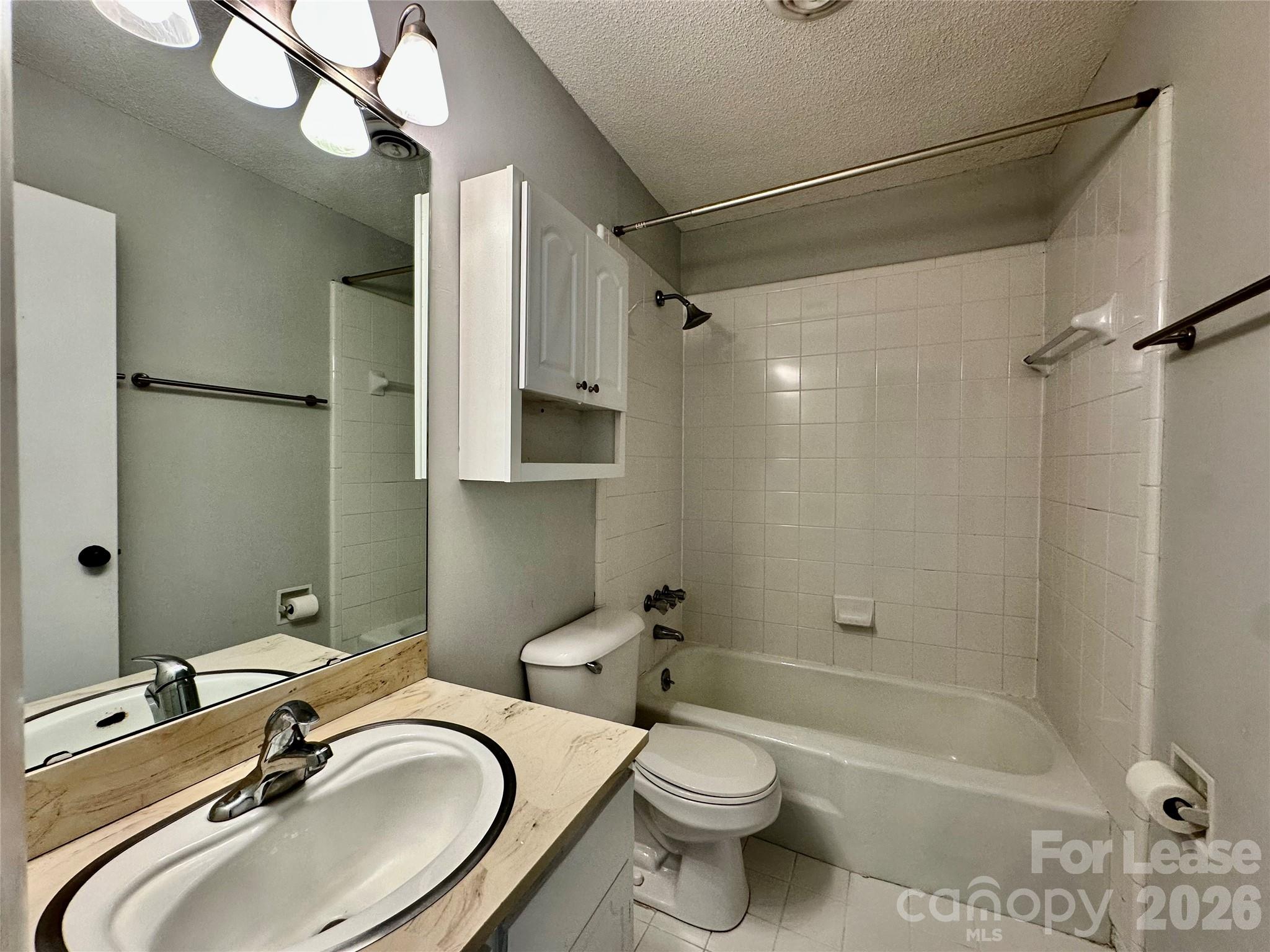 Dilworth Edge - Residential Lease