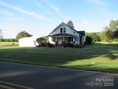 Photo of 2639 Emmanuel Church Road, Conover, NC 28613 (MLS # 4298421)