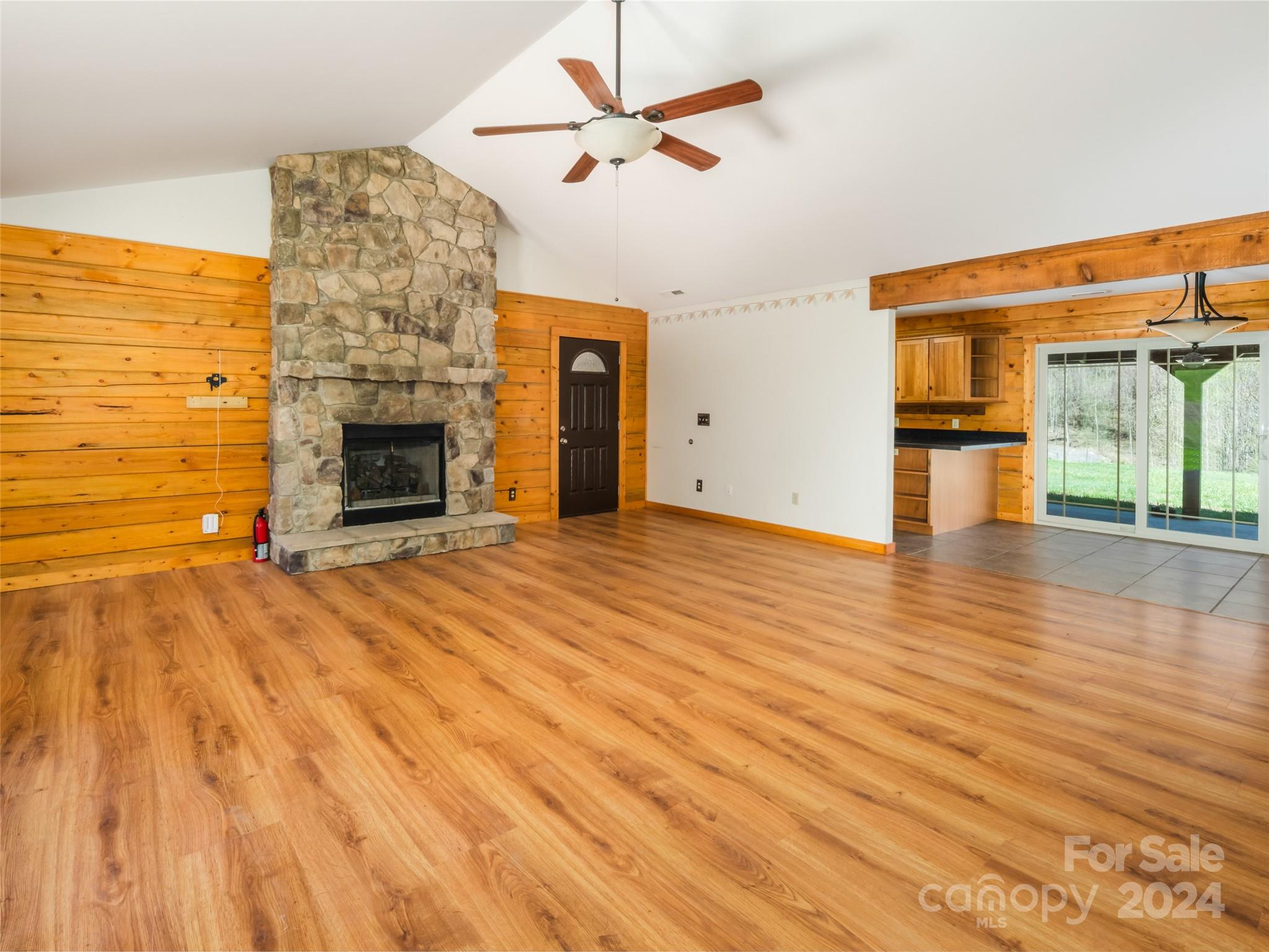 Cloven Cliffs - Residential