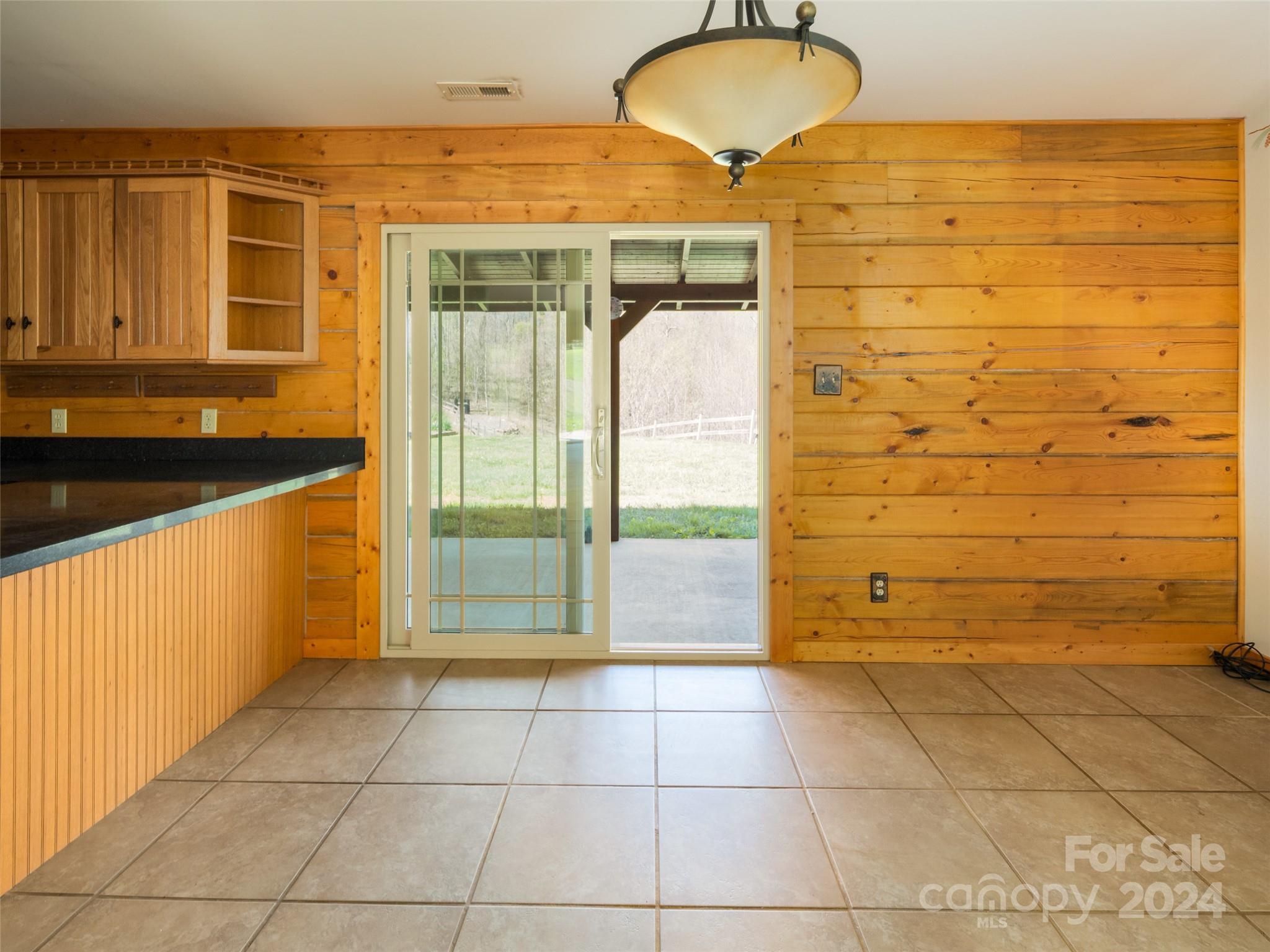 Cloven Cliffs - Residential