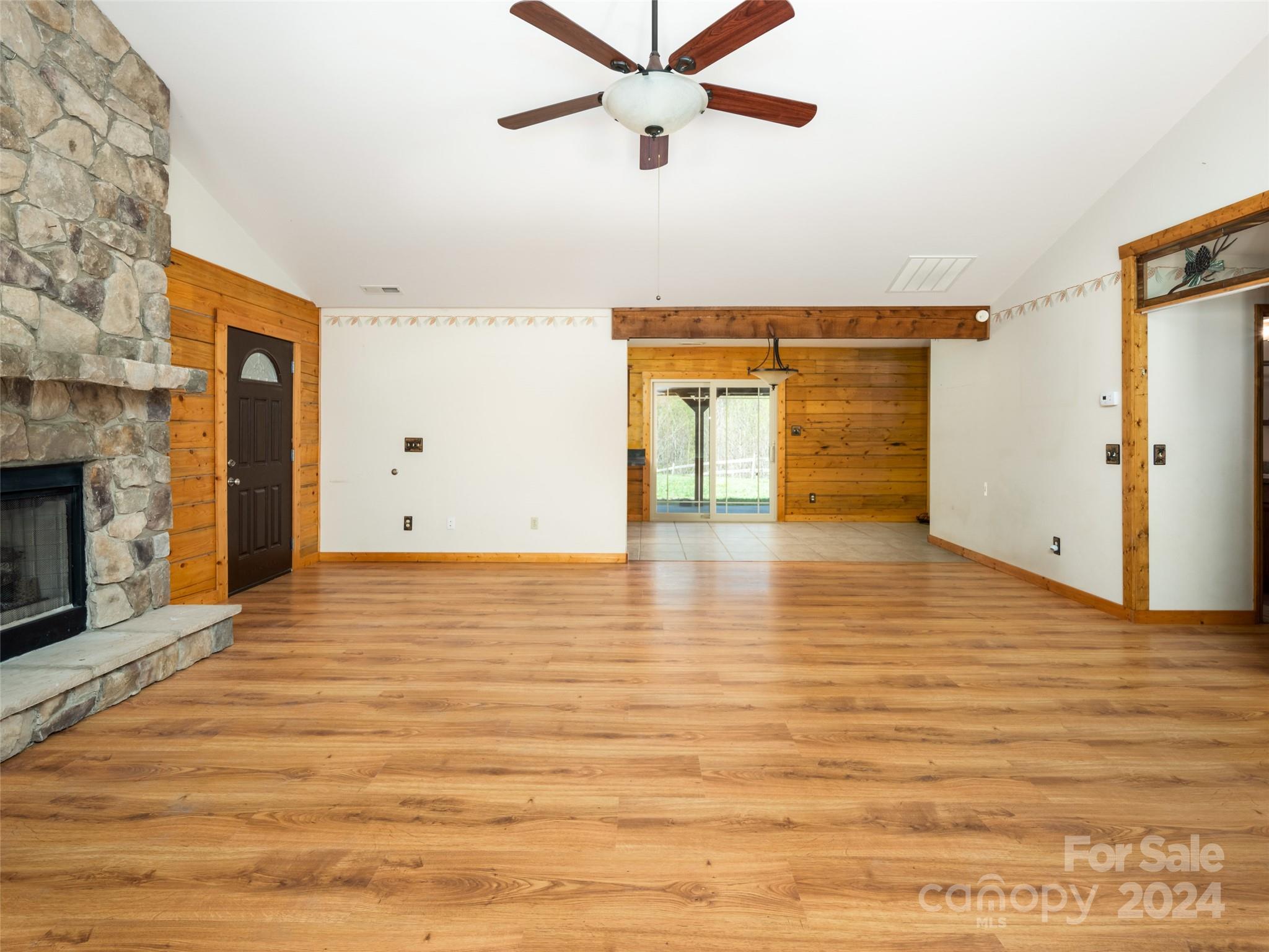 Cloven Cliffs - Residential