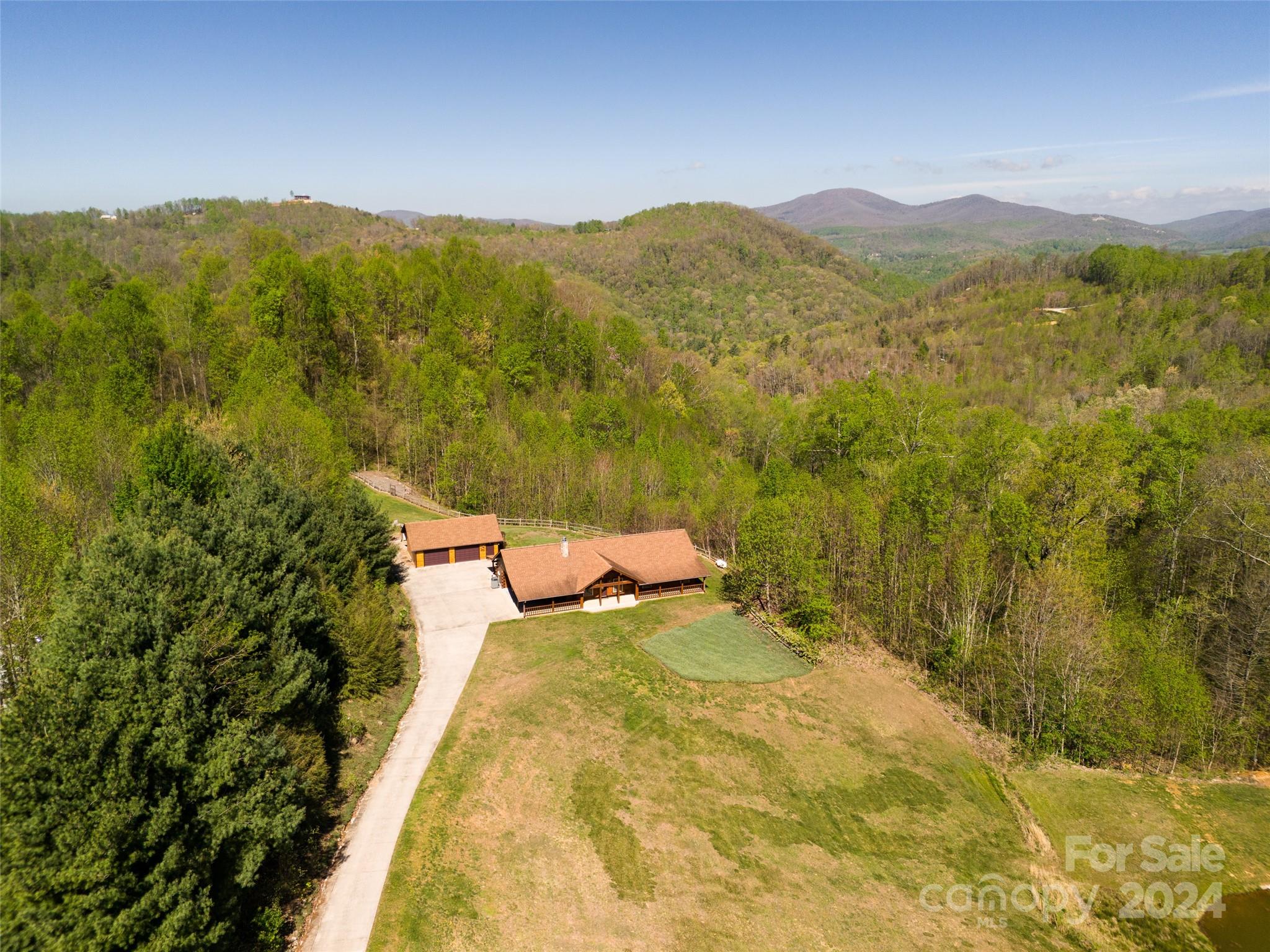 Cloven Cliffs - Residential