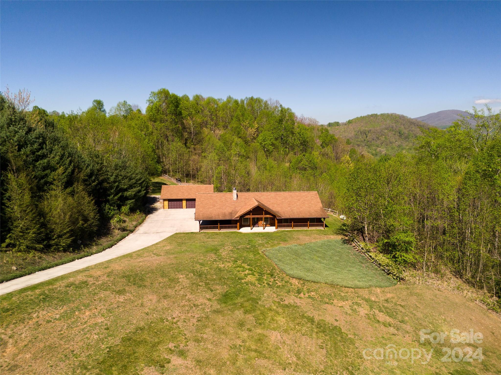 Cloven Cliffs - Residential