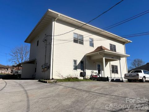 524 Baldwin Avenue Marion NC 28752