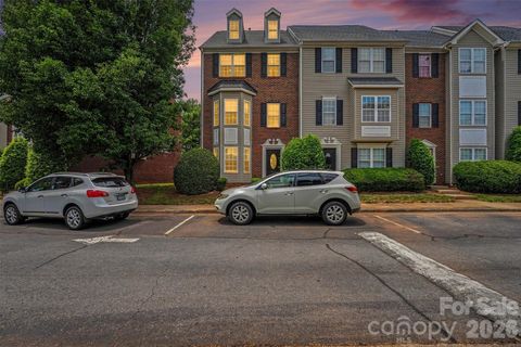 Photo of 9866 Treeside Lane, Matthews, NC 28105 (MLS # 4400724)